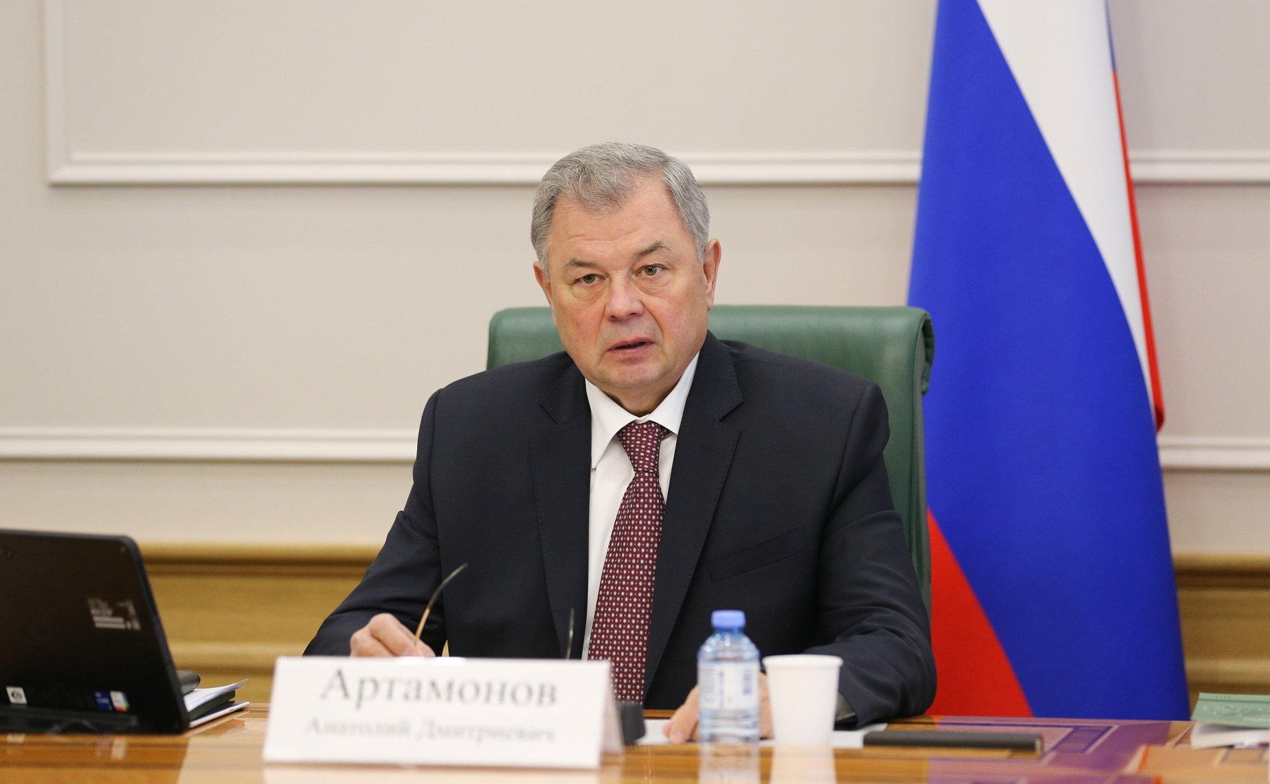 Анатолий Артамонов