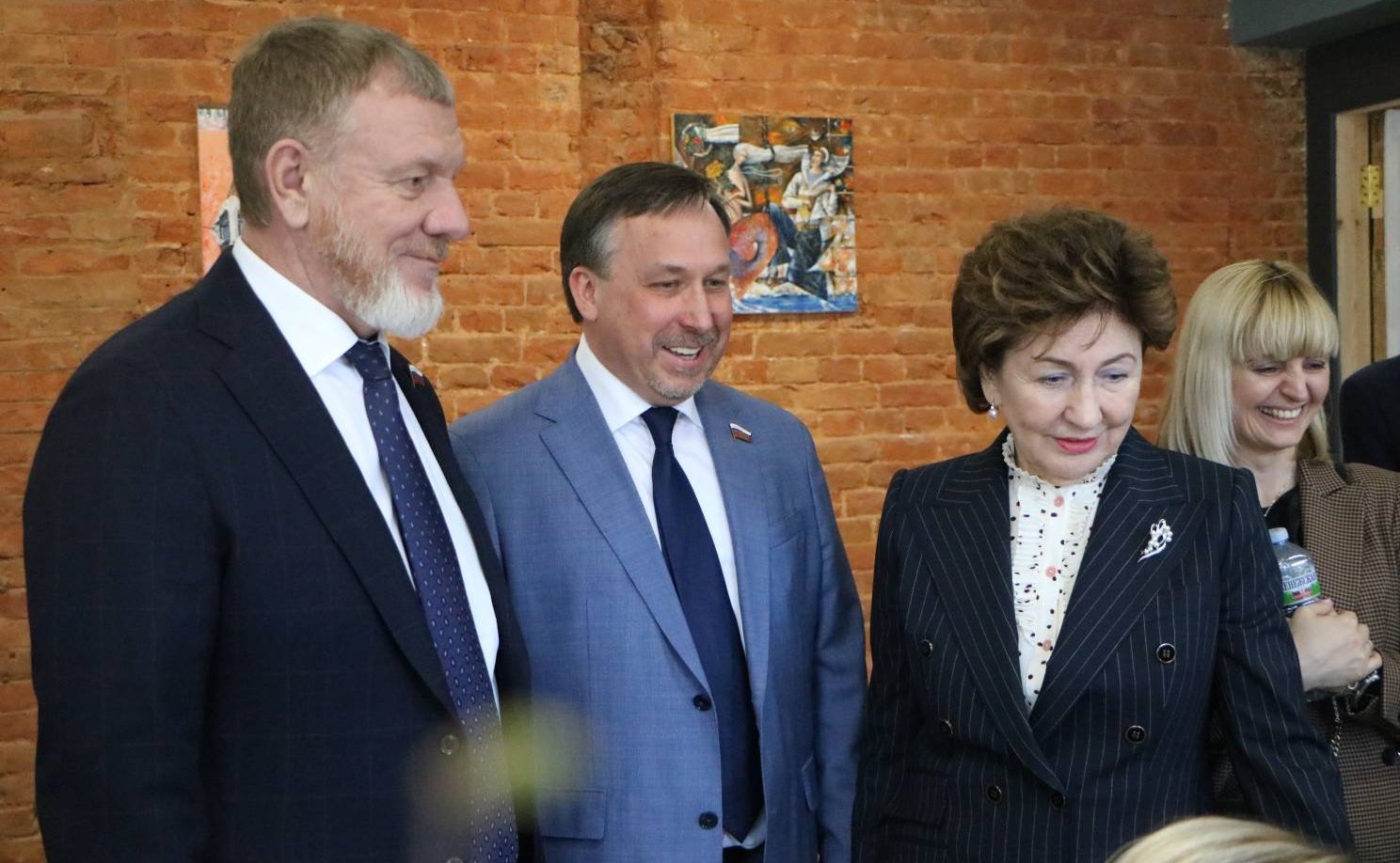 Галина Карелова провела в Палехе Ивановской области выездное заседание Комиссии СФ по сохранению и развитию народных художественных промыслов в Российской Федерации