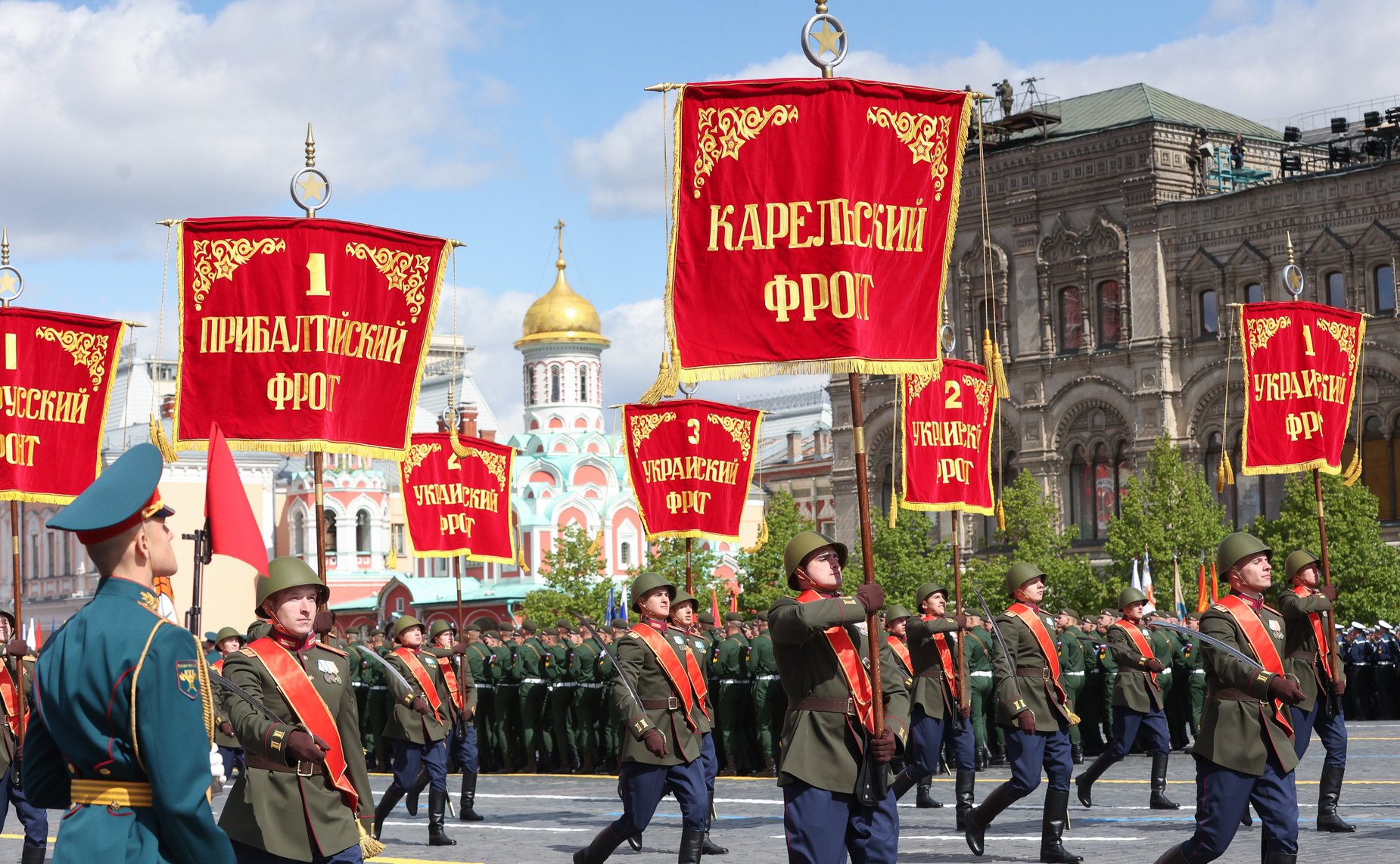 Председатель Совета Федерации Валентина Матвиенко присутствовала на военном параде в ознаменование 80-й годовщины Великой Победы