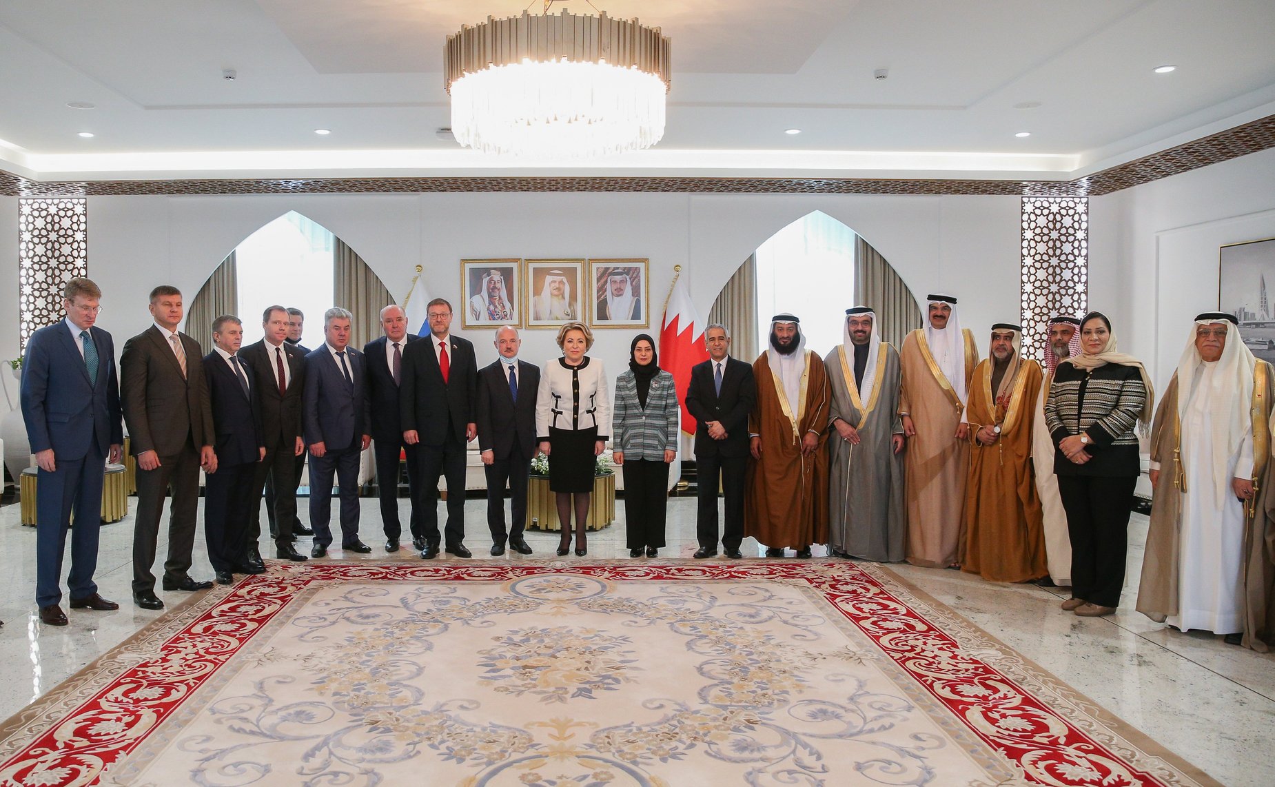 Встреча Председателя Совета Федерации Валентины Матвиенко с Председателем Палаты депутатов Национального собрания Королевства Бахрейн Фаузией Абдалла Зейнал