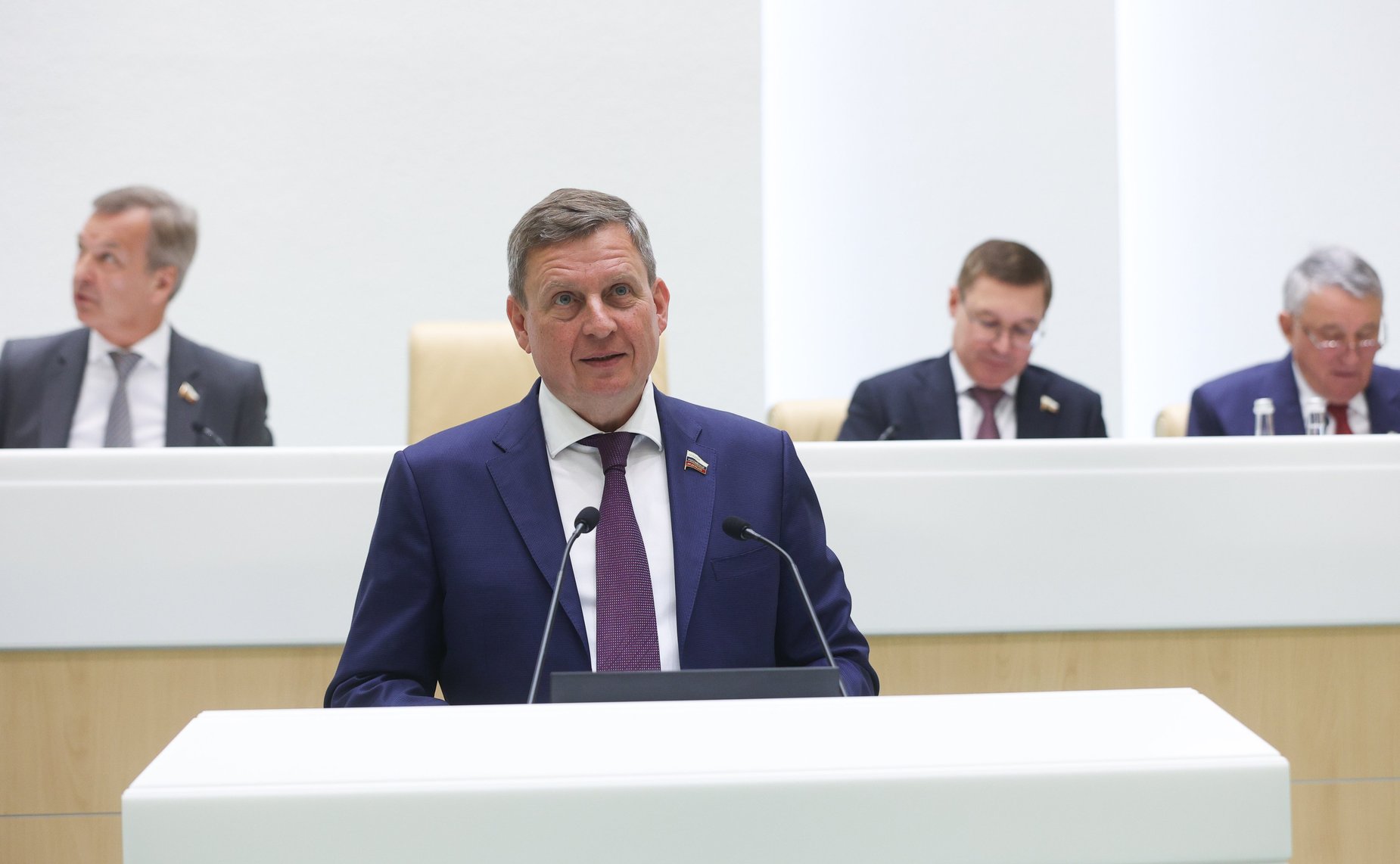 Андрей Епишин