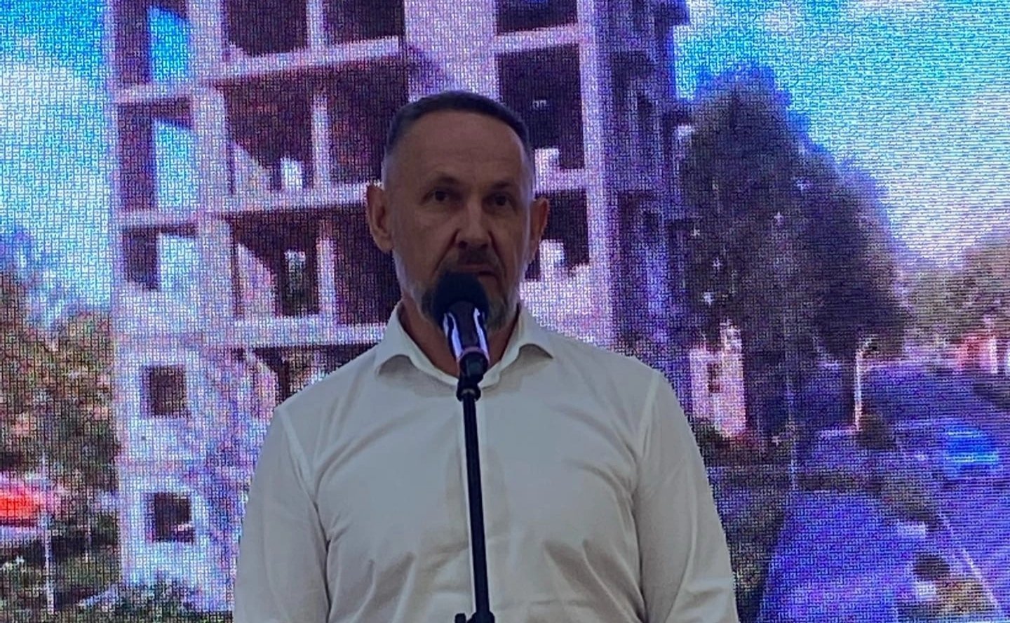 Олег Алексеев