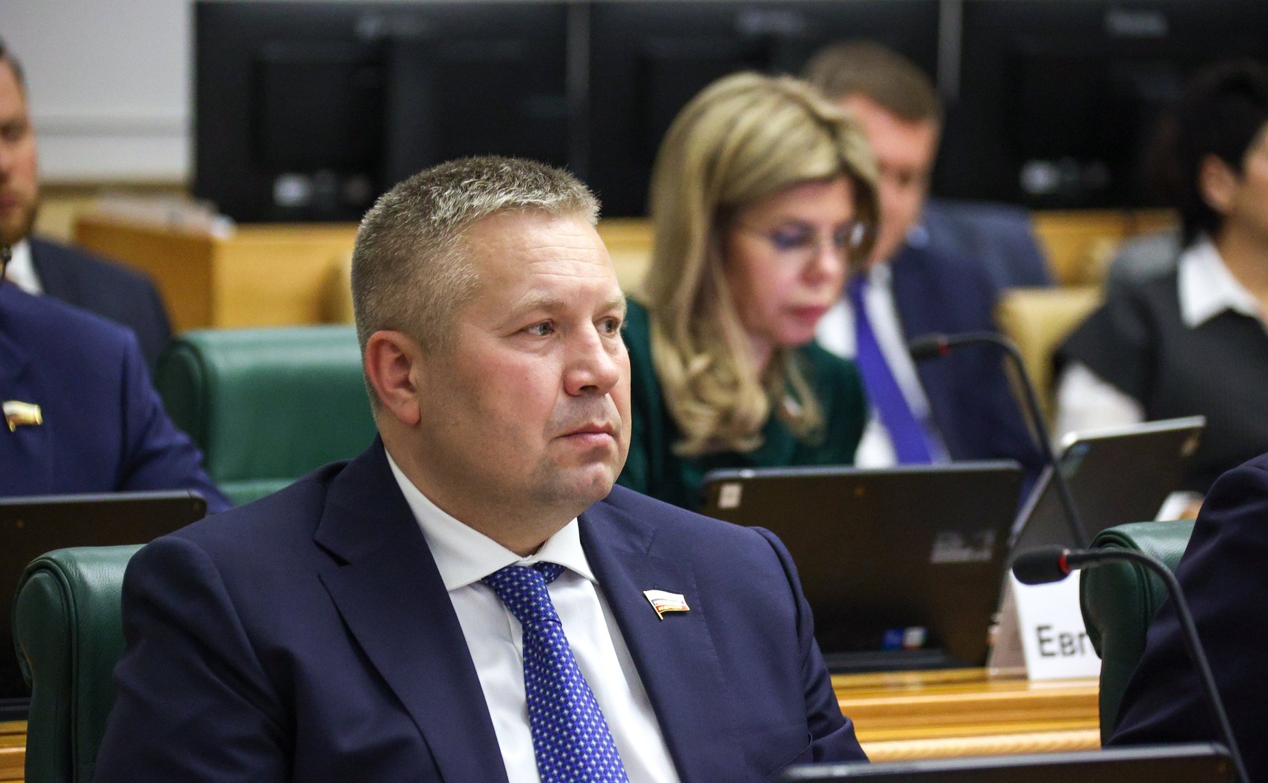 Денис Гусев