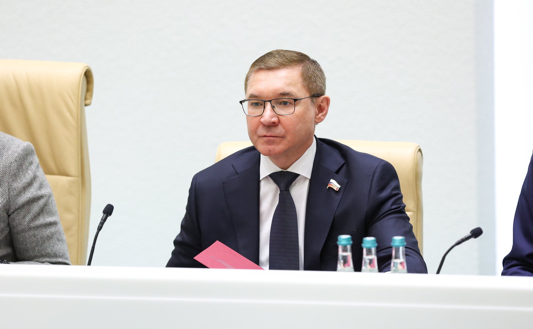 Владимир Якушев