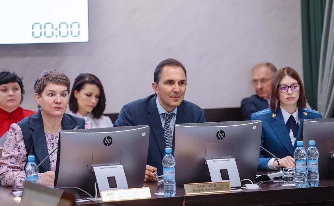 Андрей Хапочкин принял участие в открытии весенней сессии регионального парламента