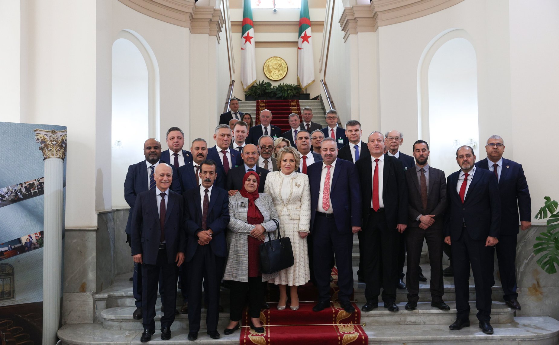 Встреча Председателя Совета Федерации Валентины Матвиенко с Председателем Совета Нации Алжирской Народной Демократической Республики Салахом Гуджилем