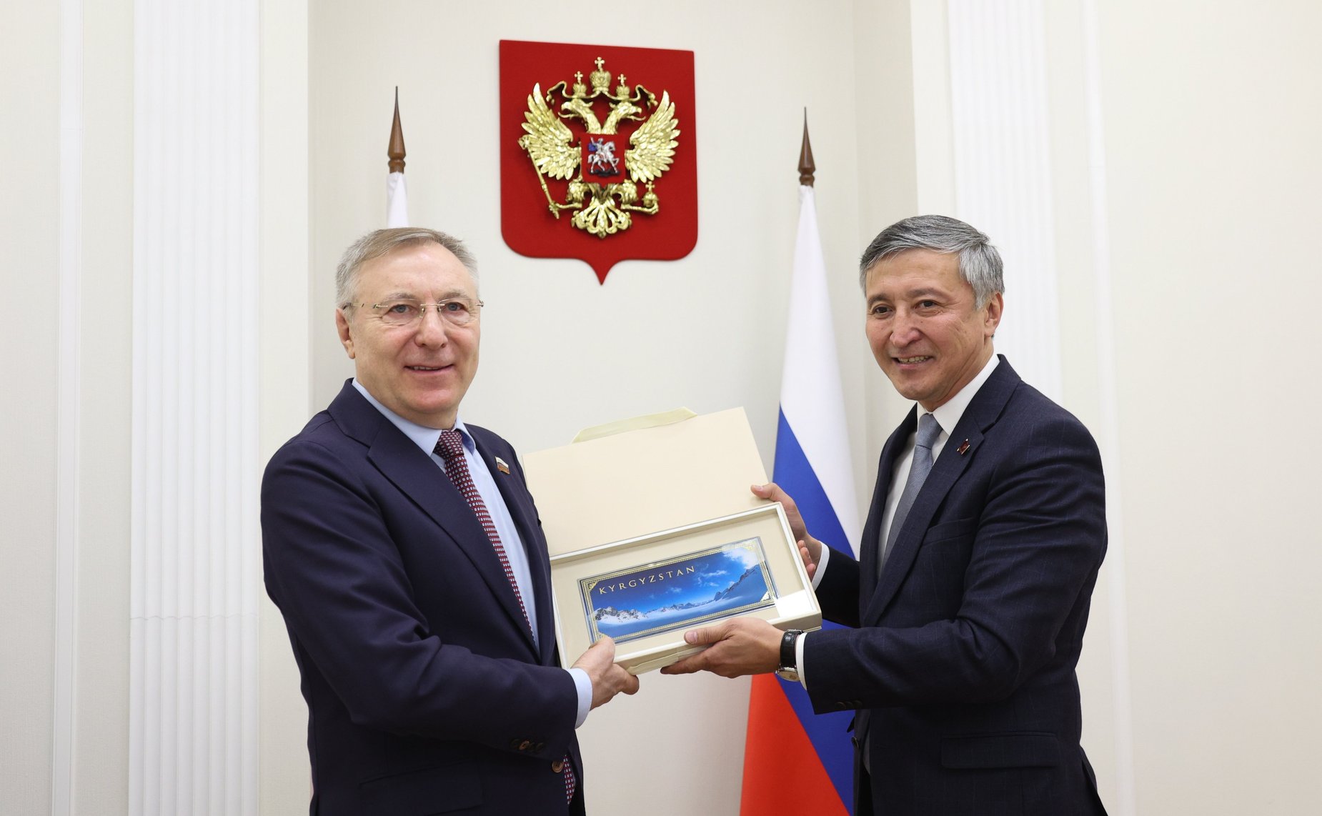 Встреча первого заместителя председателя Комитета СФ по социальной политике Александра Варфоломеева с заместителем Председателя Жогорку Кенеша Киргизской Республики