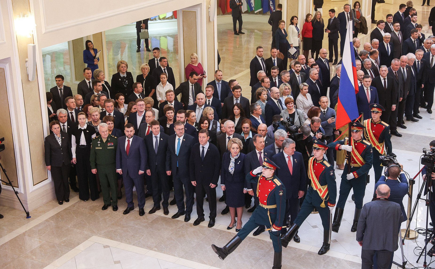 В Совете Федерации прошла торжественная церемония вручения «Мечей Победы» городам воинской славы Мариуполю и Мелитополю