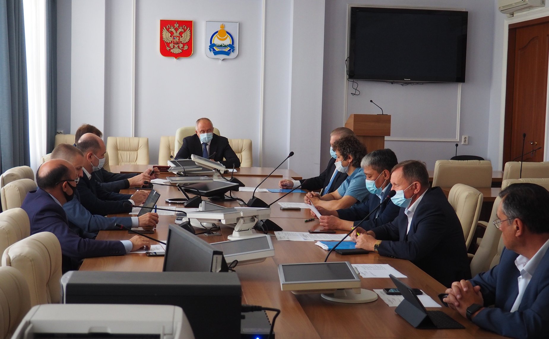 Вячеслав Наговицын принял участие в совещании на тему надежного теплоэнергообеспечения региона и его столицы — Улан-Удэ