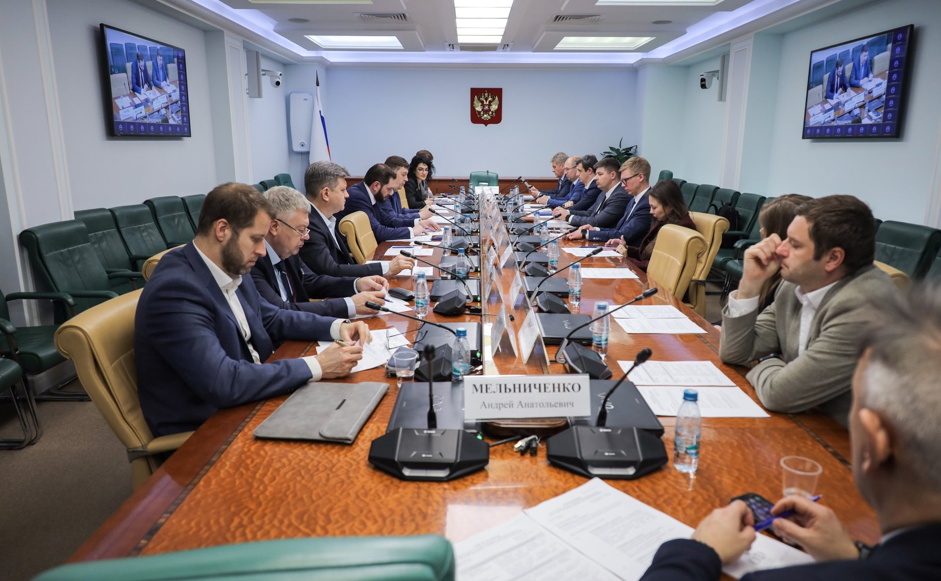 Круглый стол Комитета СФ по экономической политике на тему «Автономные транспортные средства: от испытаний к интеграции в правовое поле РФ»