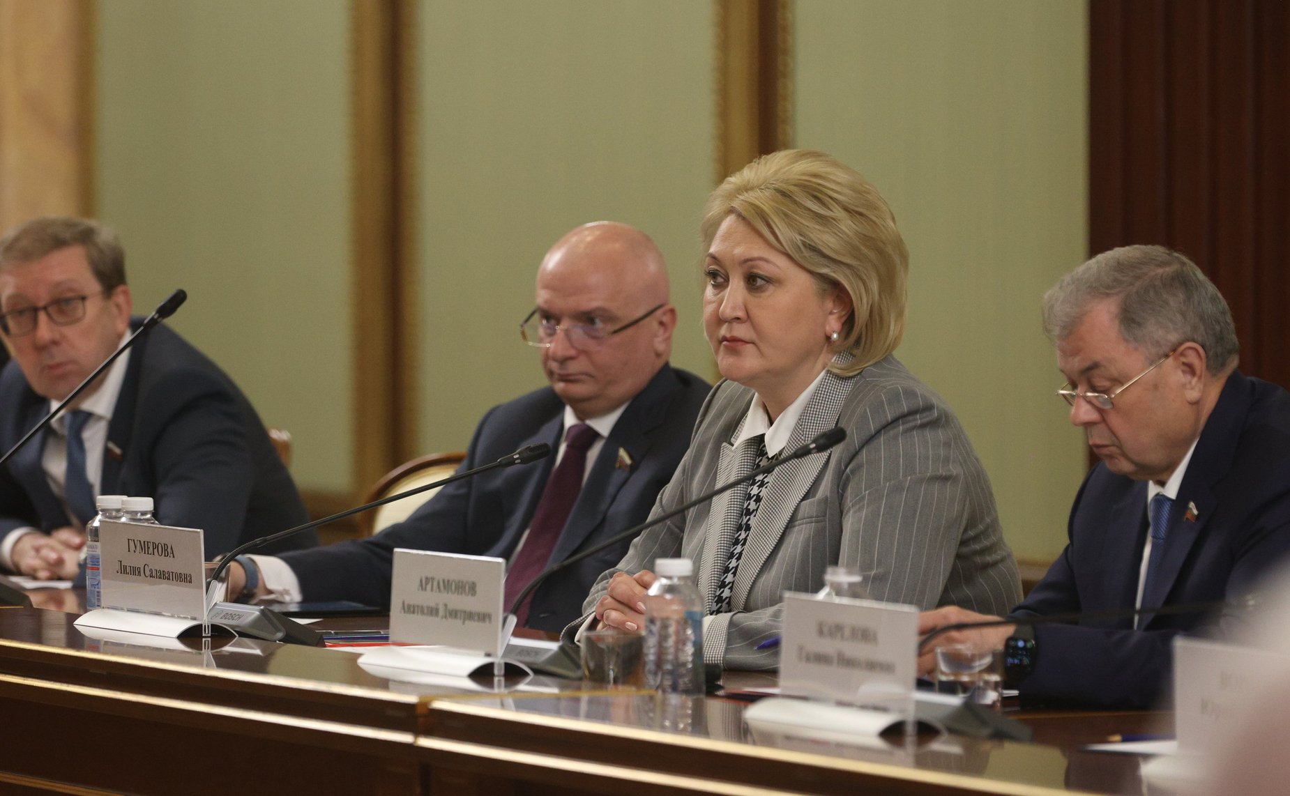 Встреча Председателя Правительства РФ с членами Совета палаты СФ