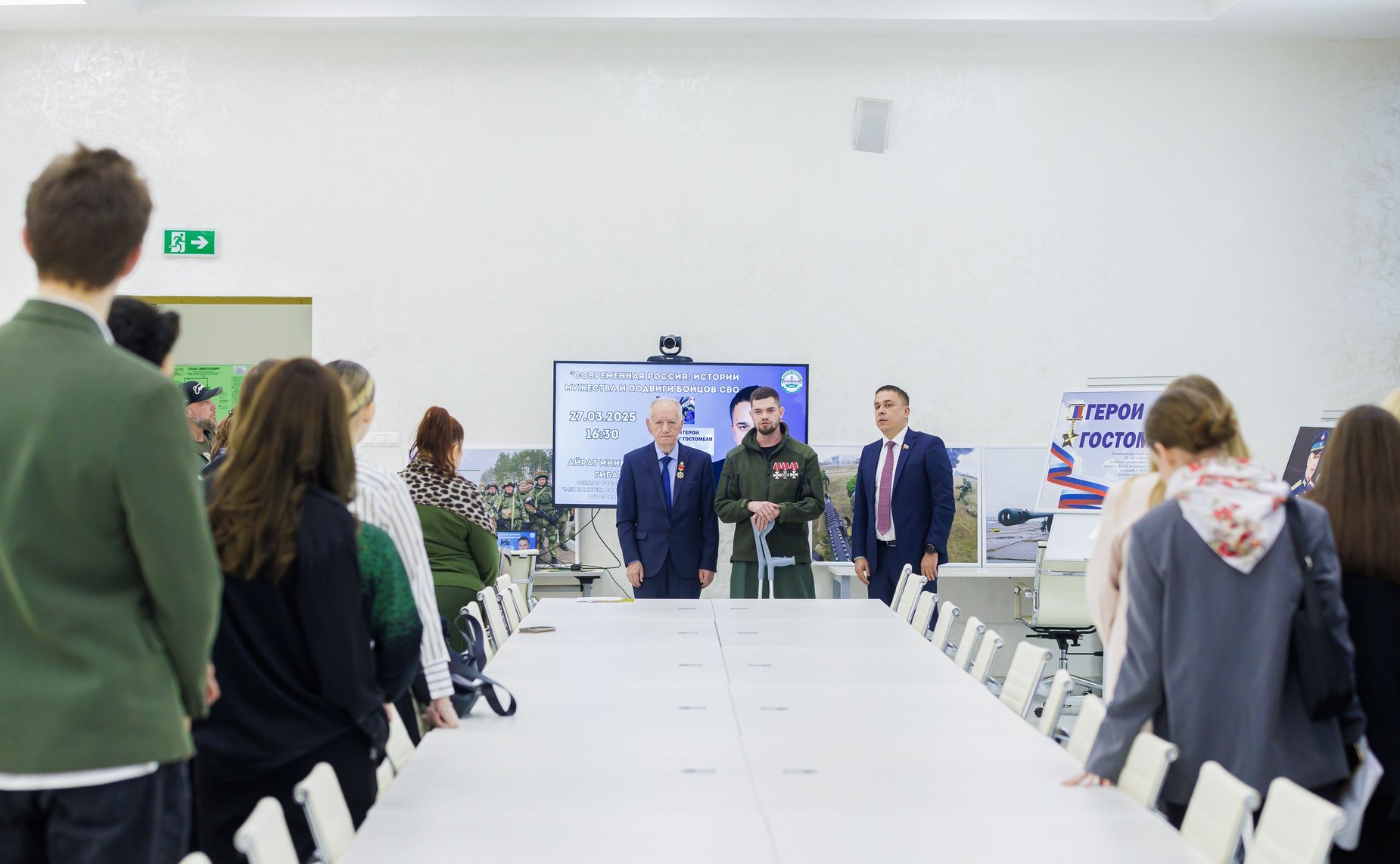 Айрат Гибатдинов представил фотовыставку «Герои Гостомеля» в Тимирязевской академии