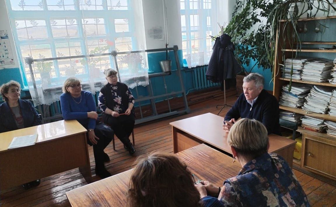 Сергей Михайлов в ходе поездки в регион посетил социальные объекты Кыринского района