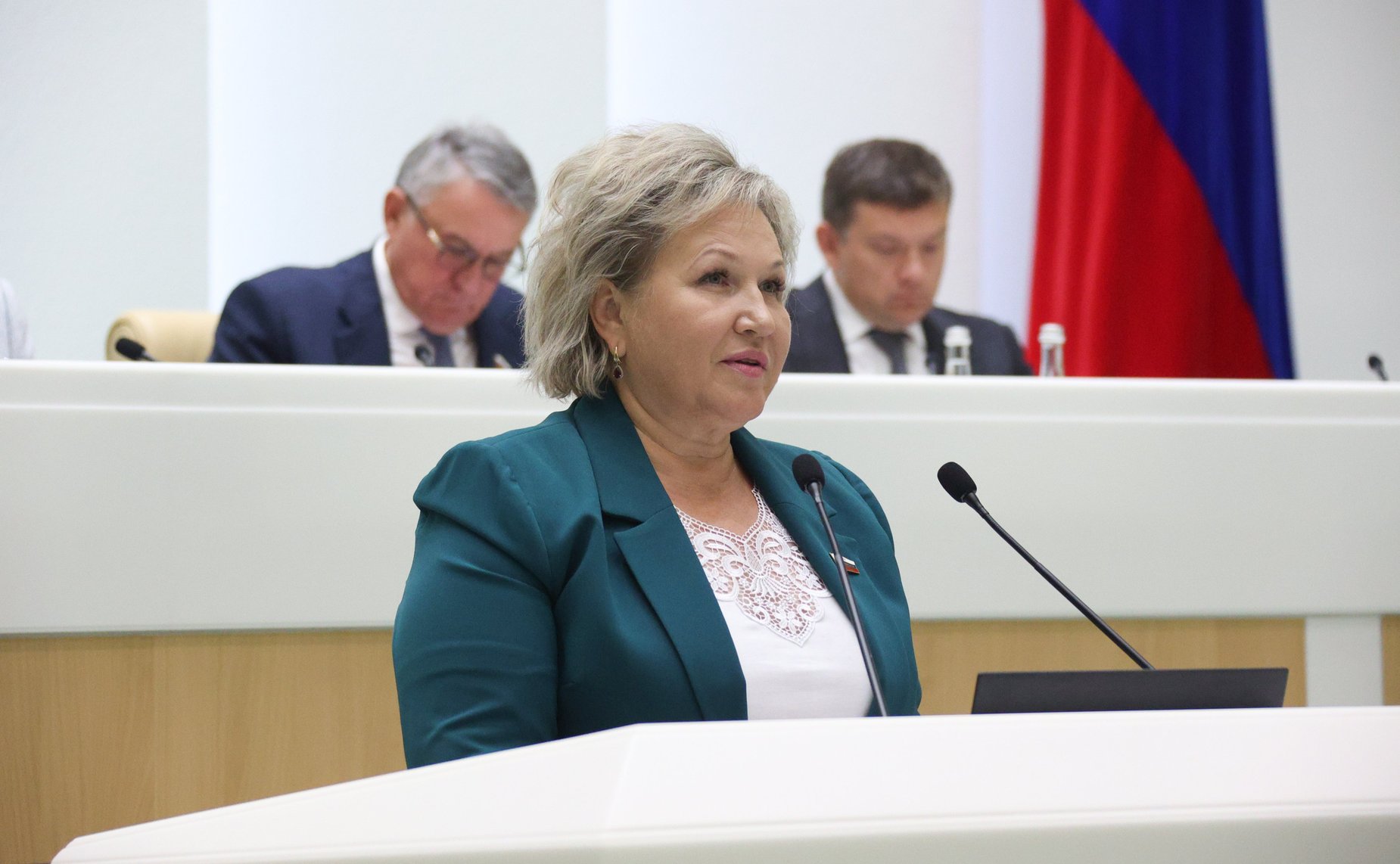 Елена Писарева