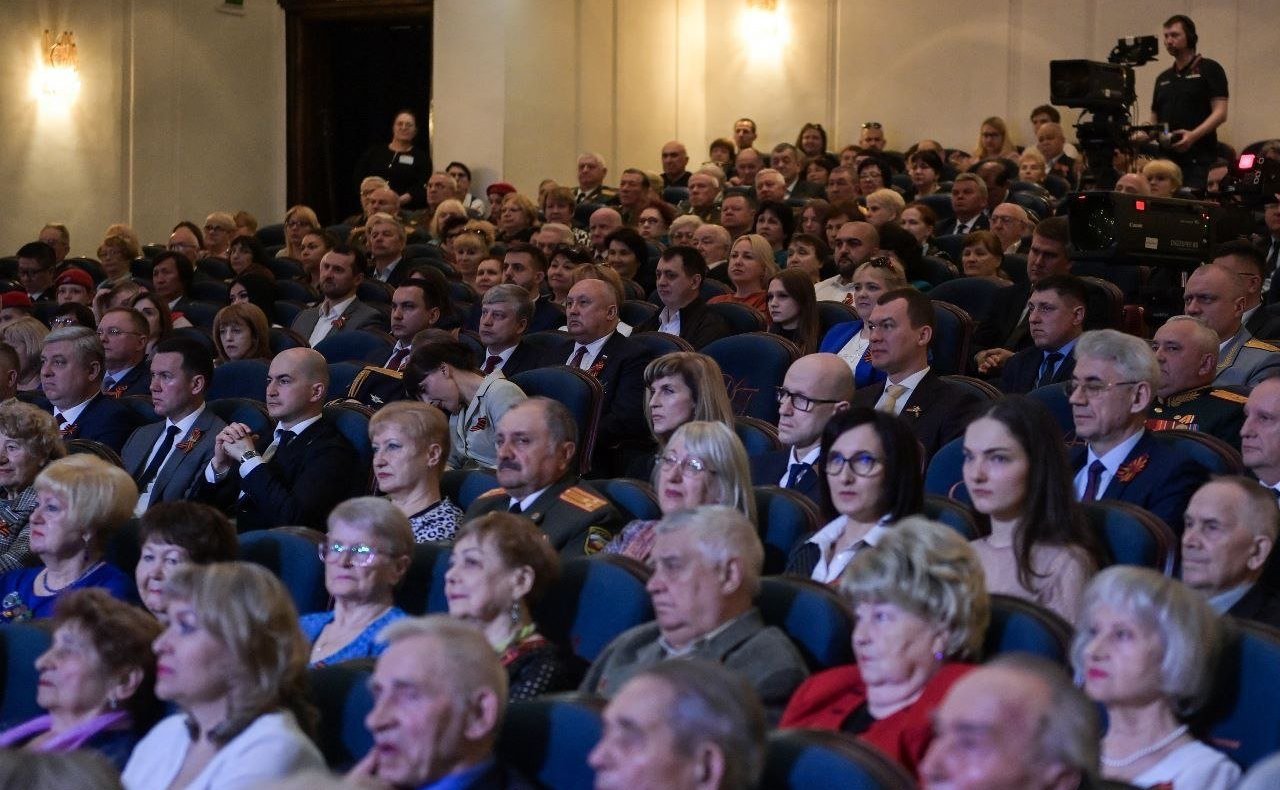 Андрей Базилевский принял участие в торжественных праздничных и мемориальных мероприятиях, посвященных 78-й годовщине Победы в Великой Отечественной войне 1941–1945 годов