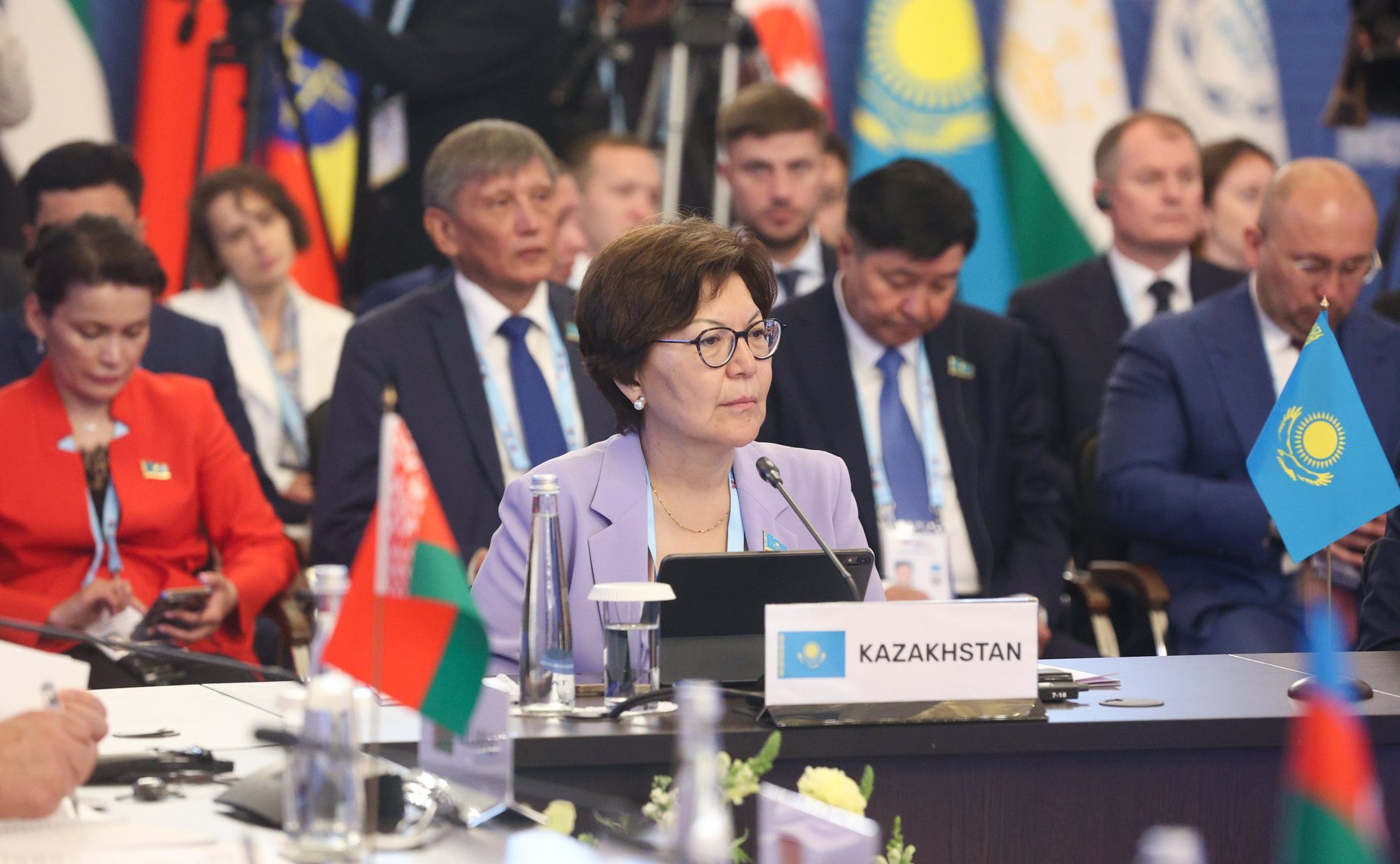 Х Парламентский форум БРИКС. Пленарное заседание «Роль парламентов в противодействии фрагментации многосторонней торговой системы и преодолении угроз, связанных с последствиями глобальных кризисов»