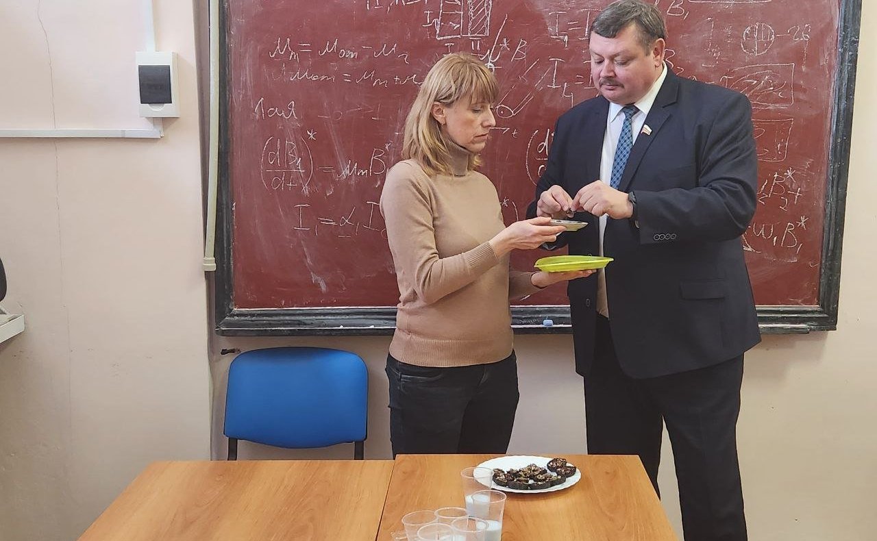 Сергей Колбин принял участие в торжественном мероприятии, которое ученые Института биологии южных морей имени Ковалевского РАН посвятили 10-летию воссоединения Севастополя с Россией