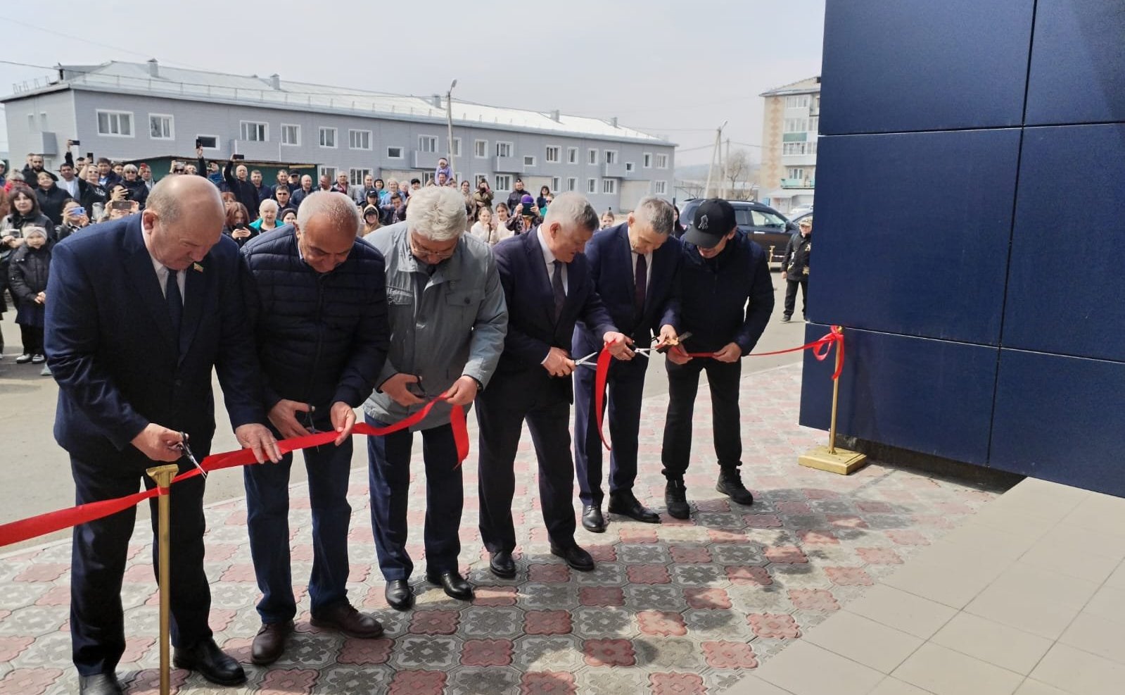 Сергей Михайлов принял участие в открытии новой крытой ледовой арены в поселке Приаргунск