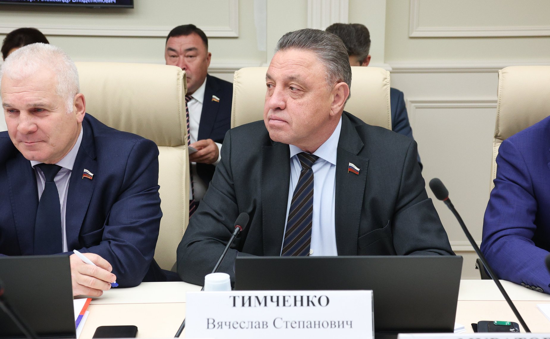 Совместное заседание Комитета СФ по конституционному законодательству и государственному строительству, Комитета СФ по обороне и безопасности и Комитета СФ по федеративному устройству, региональной политике, МСУ и делам Севера
