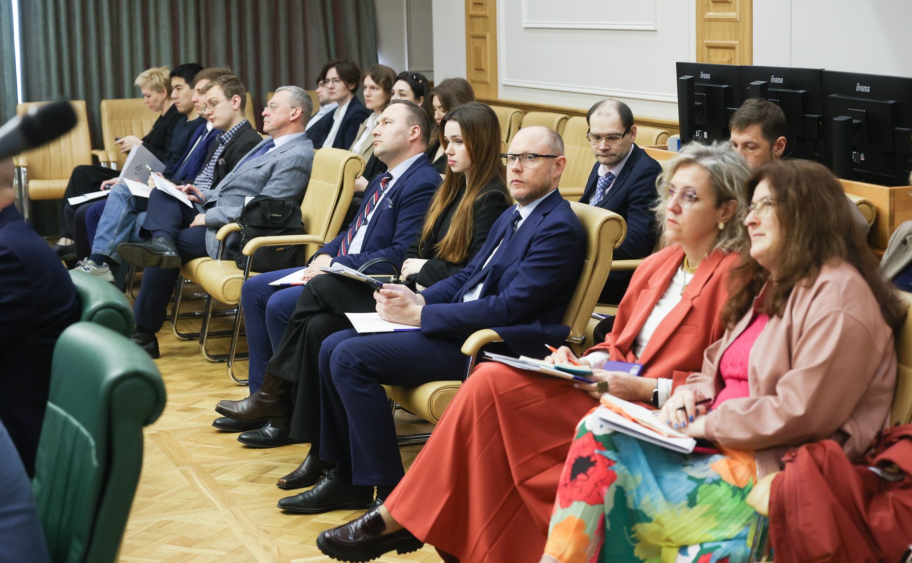 Круглый стол Комитета СФ по бюджету и финансовым рынкам на тему «Укрепление национальной и международной финансовой безопасности»