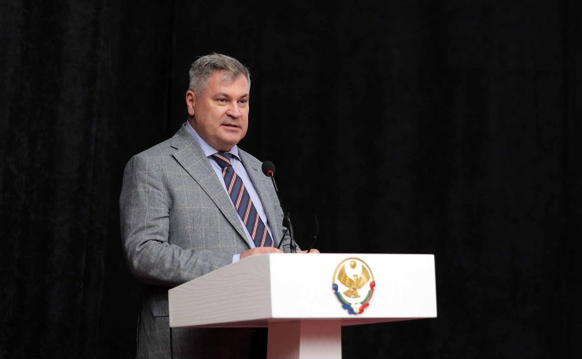 Пленарное заседание «Социально-экономические аспекты развития горных территорий». Принятие итоговой резолюции форума (Горный форум)