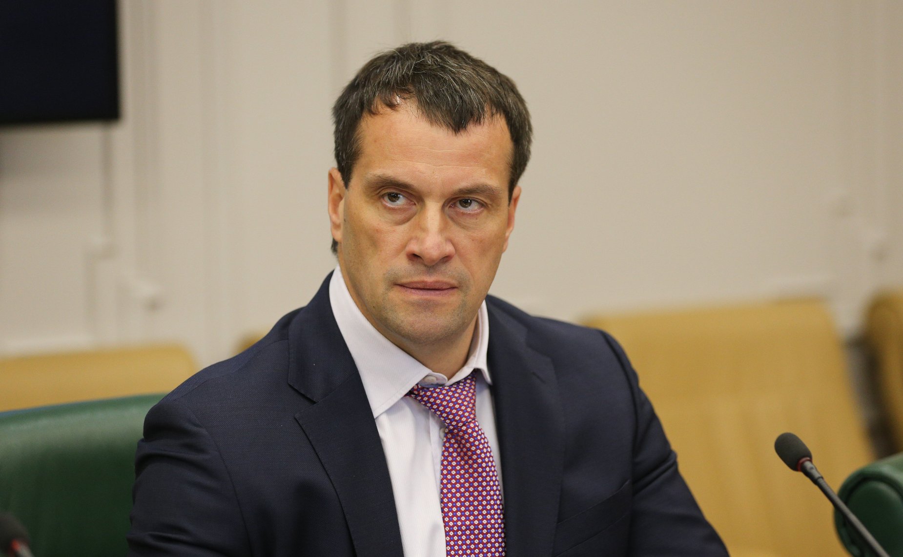 Эдуард Исаков