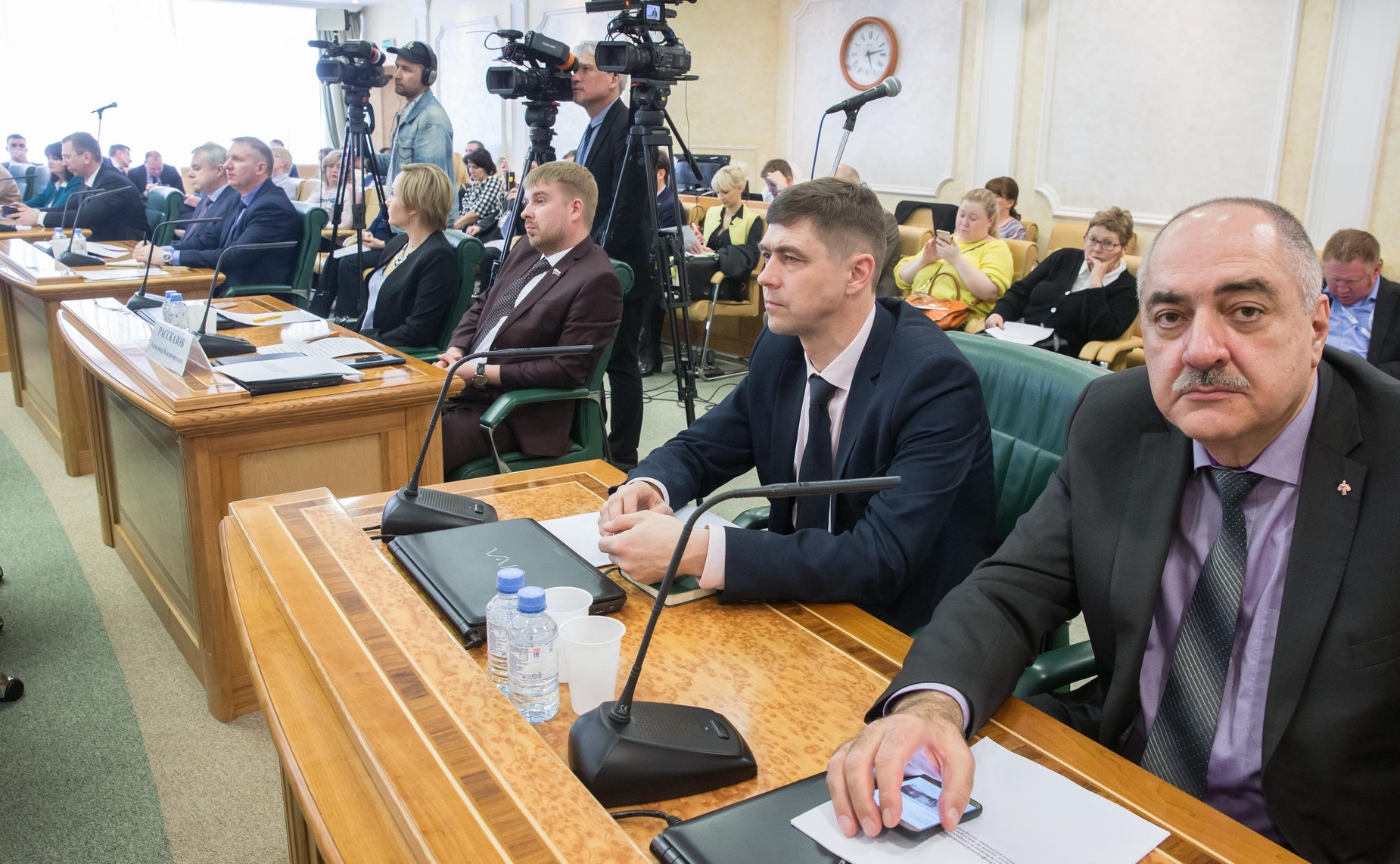 «Круглый стол» комитета СФ по экономической политике