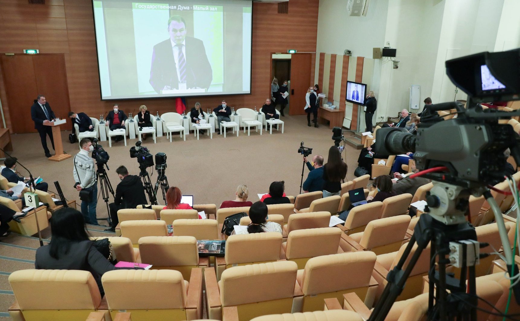 Маргарита Павлова приняла участие в заседании рабочей группы Комитета ГД по просвещению
