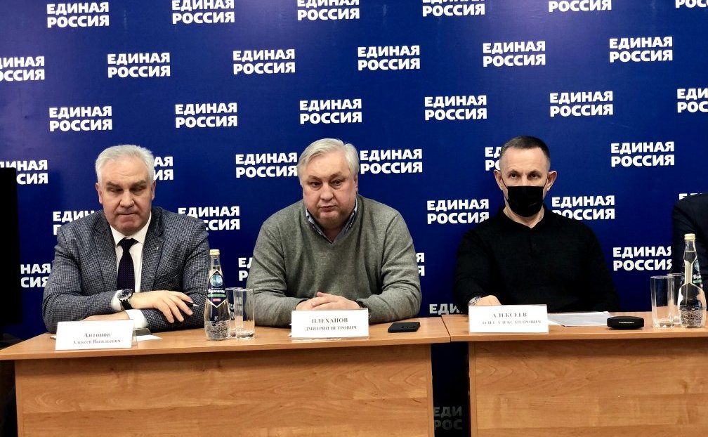 Олег Алексеев в ходе работы в регионе посетил Энгельсский район