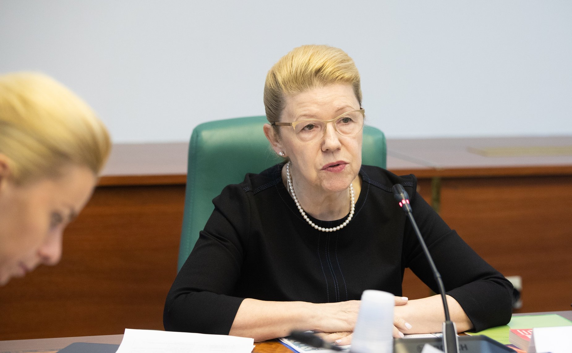 Елена Мизулина