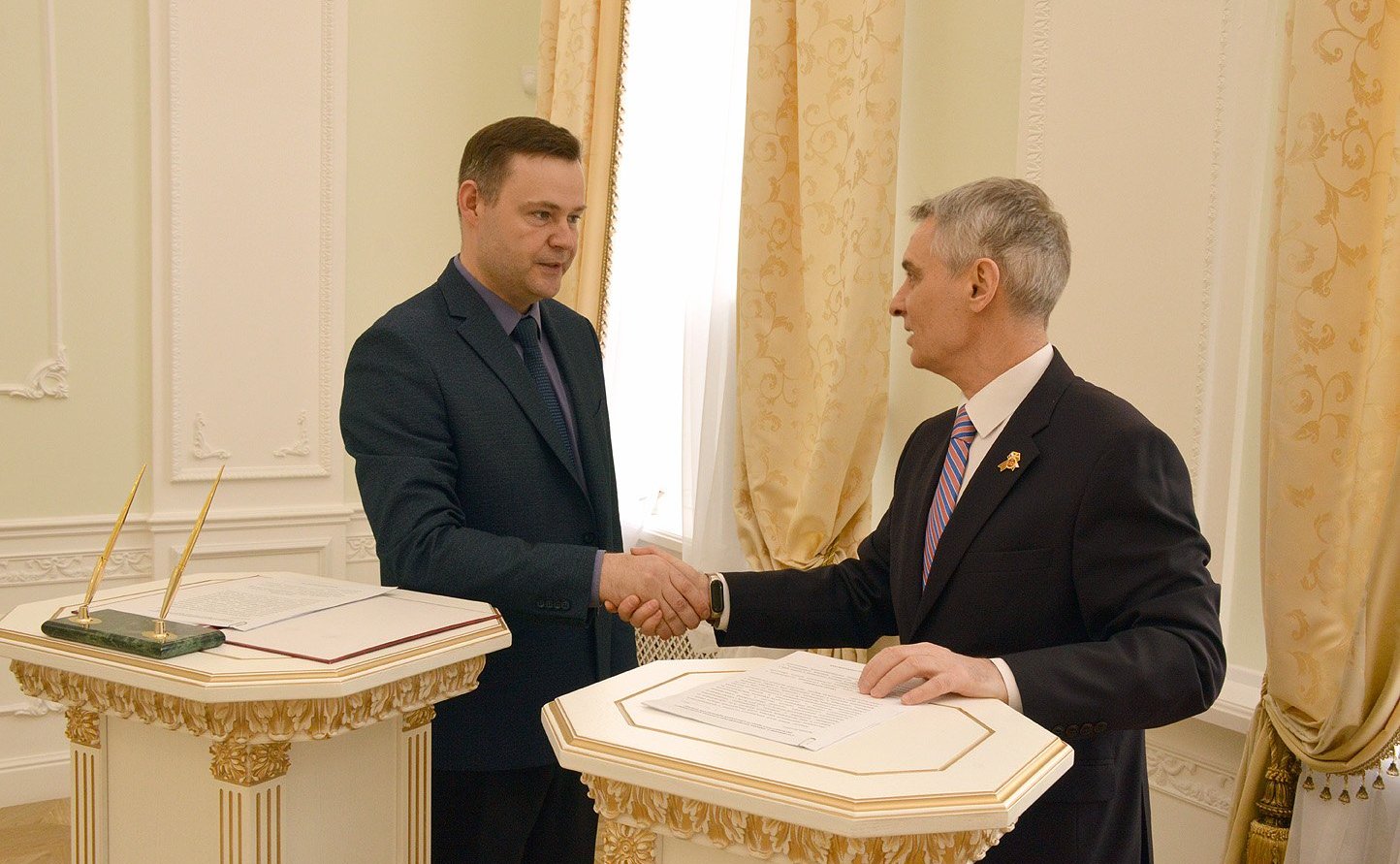 Сергей Фабричный подписал соглашения, направленные на развитие системы бесплатной юридической помощи в Новгородской области