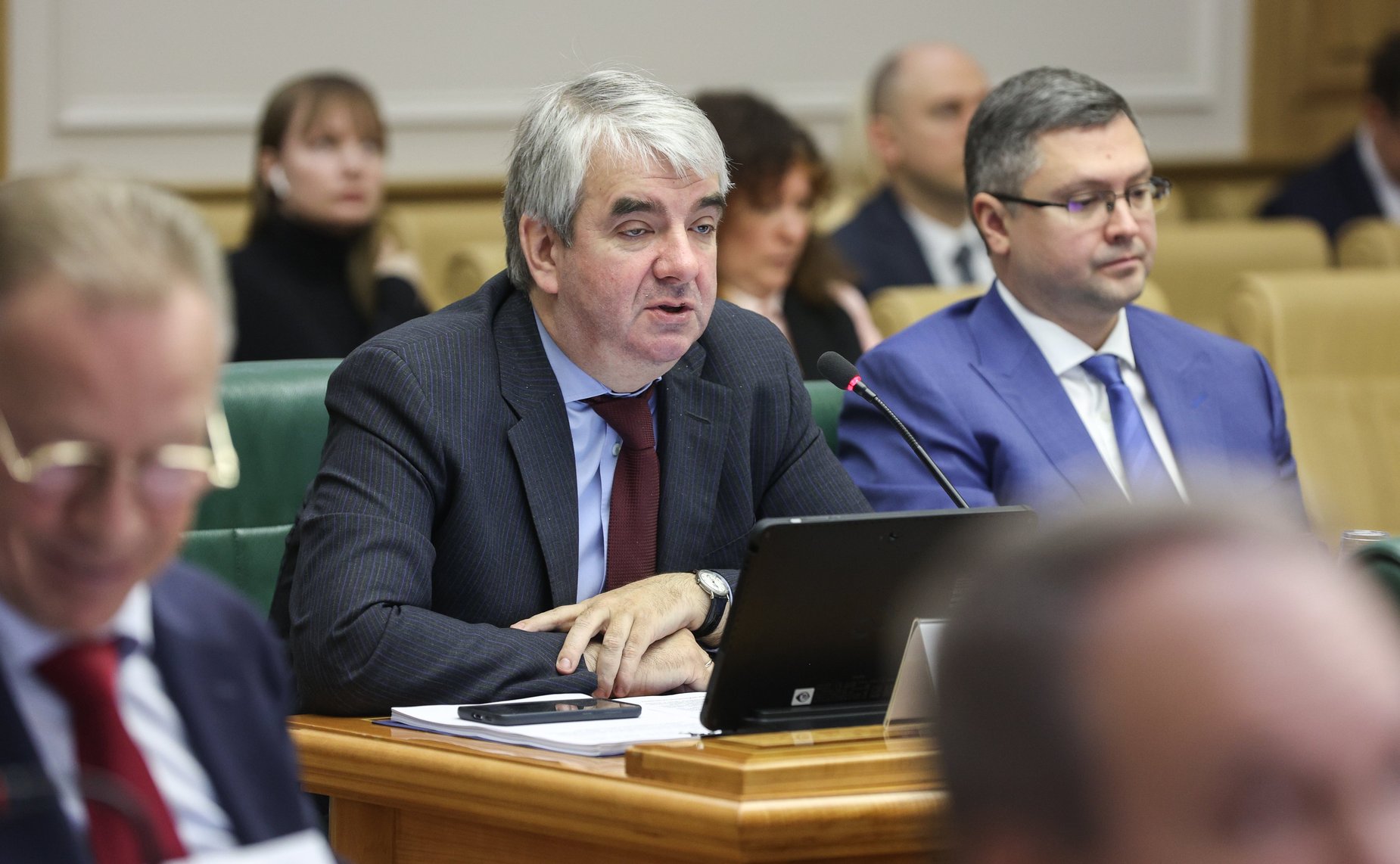 Заседание Комитета СФ по конституционному законодательству государственному строительству