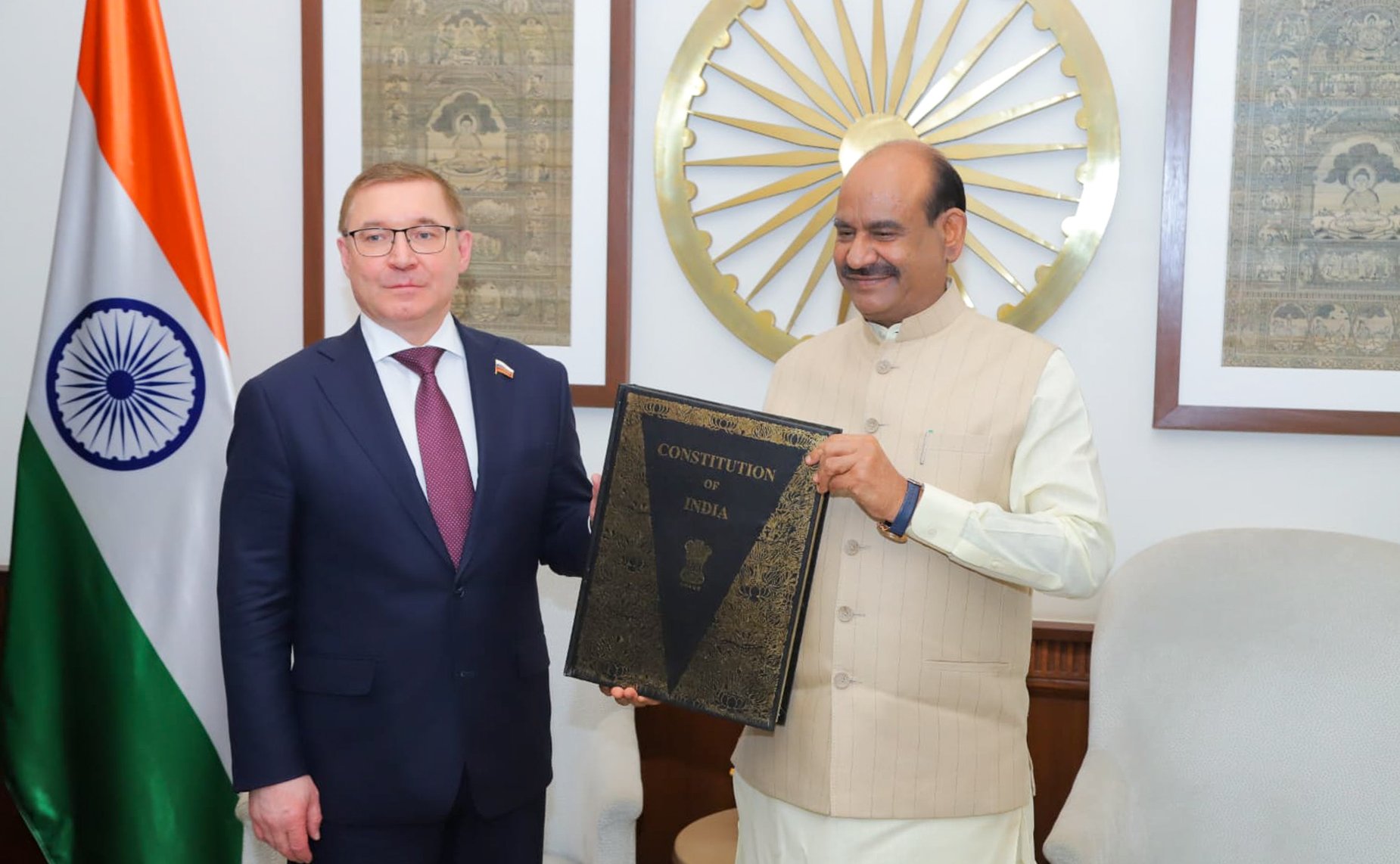 Первый заместитель Председателя Совета Федерации Владимир Якушев в рамках рабочего визита в Республику Индия провел ряд двусторонних встреч