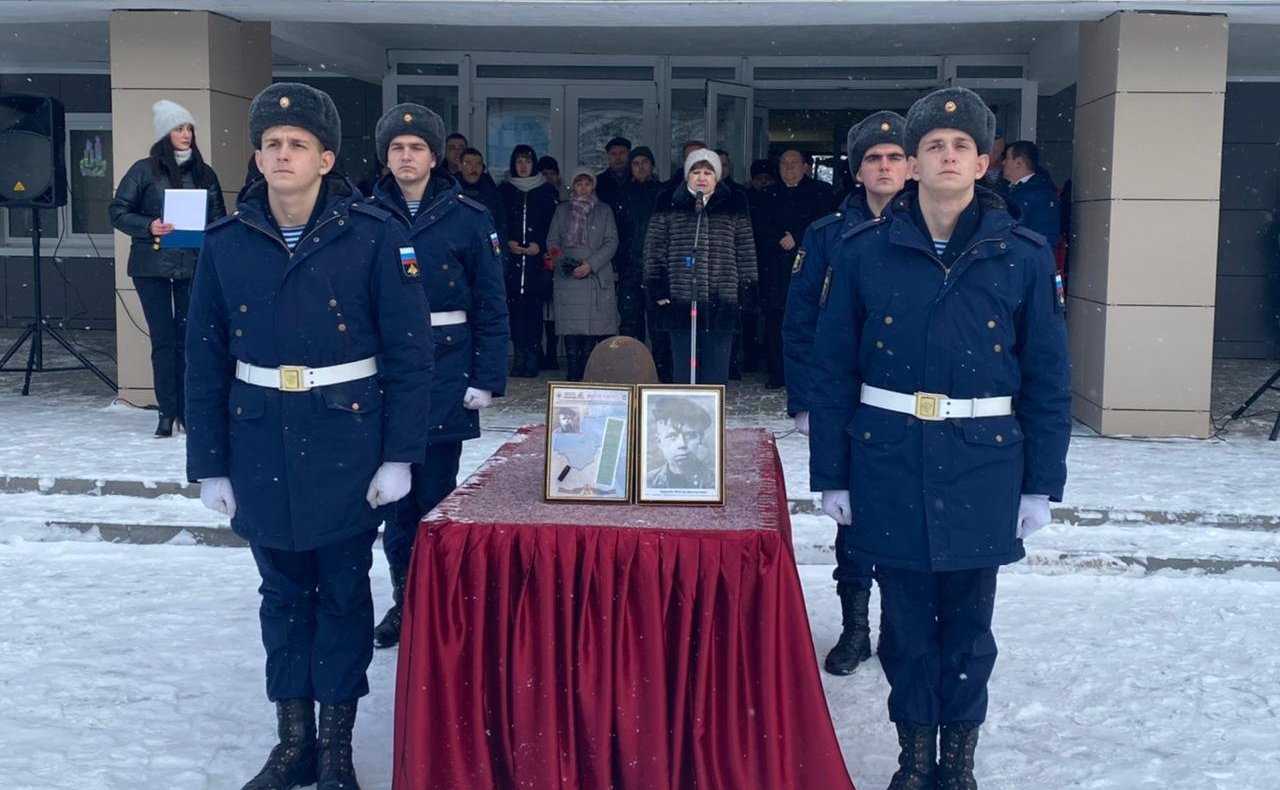 Ольга Хохлова в Вязниках приняла участие в церемонии захоронения красноармейца