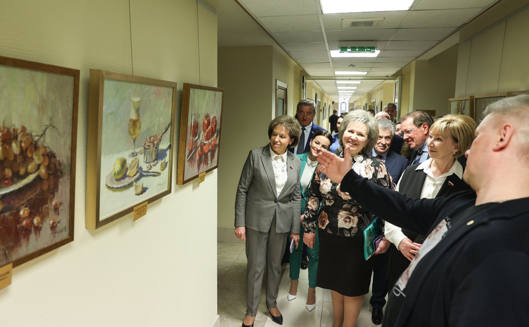 Открытие в Совете Федерации выставки работ художников-членов Ярославского отделения Всероссийской общественной организации «Союз художников России»