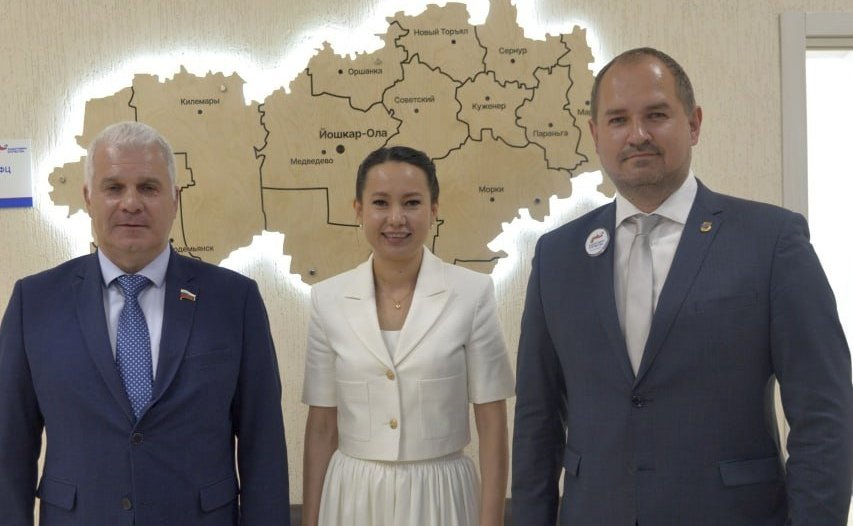 Сергей Мартынов посетил фонд «Защитники Отечества» в Йошкар-Оле