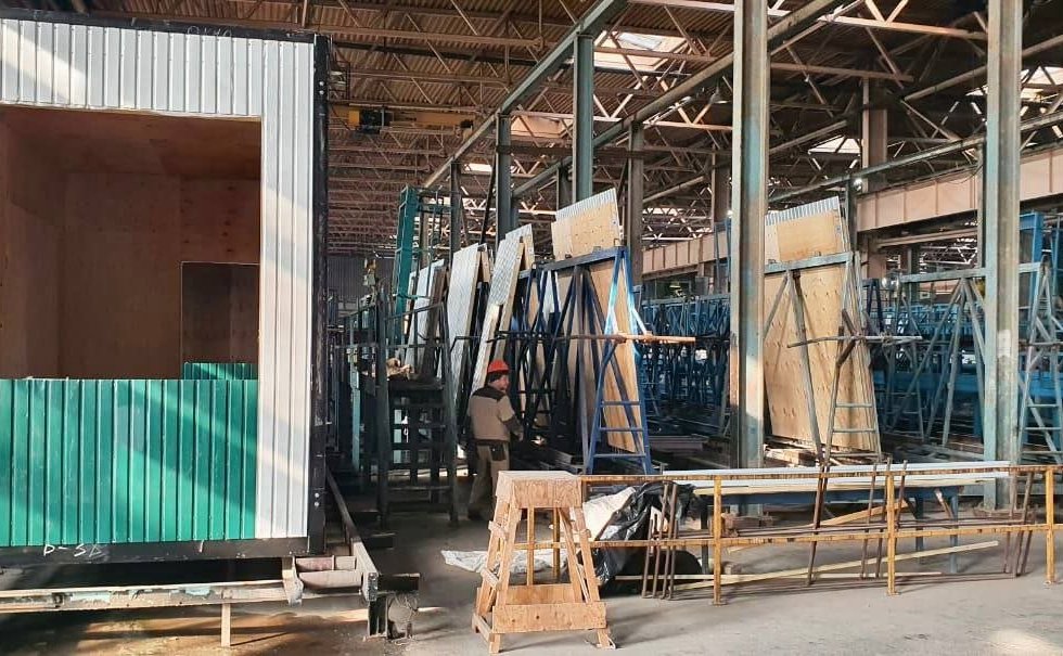 Андрей Базилевский провел заседание рабочей группы по созданию быстровозводимых конструкций объектов отдыха детей и их оздоровления в регионе