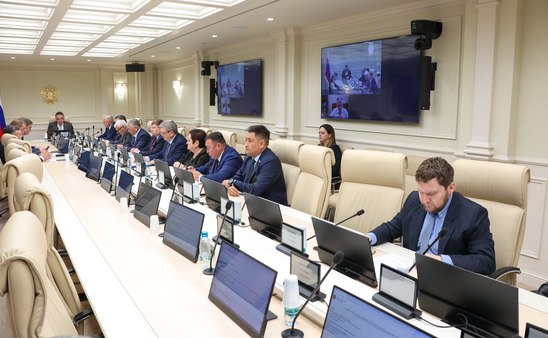 Заседание Комитета Совета Федерации по Регламенту и организации парламентской деятельности