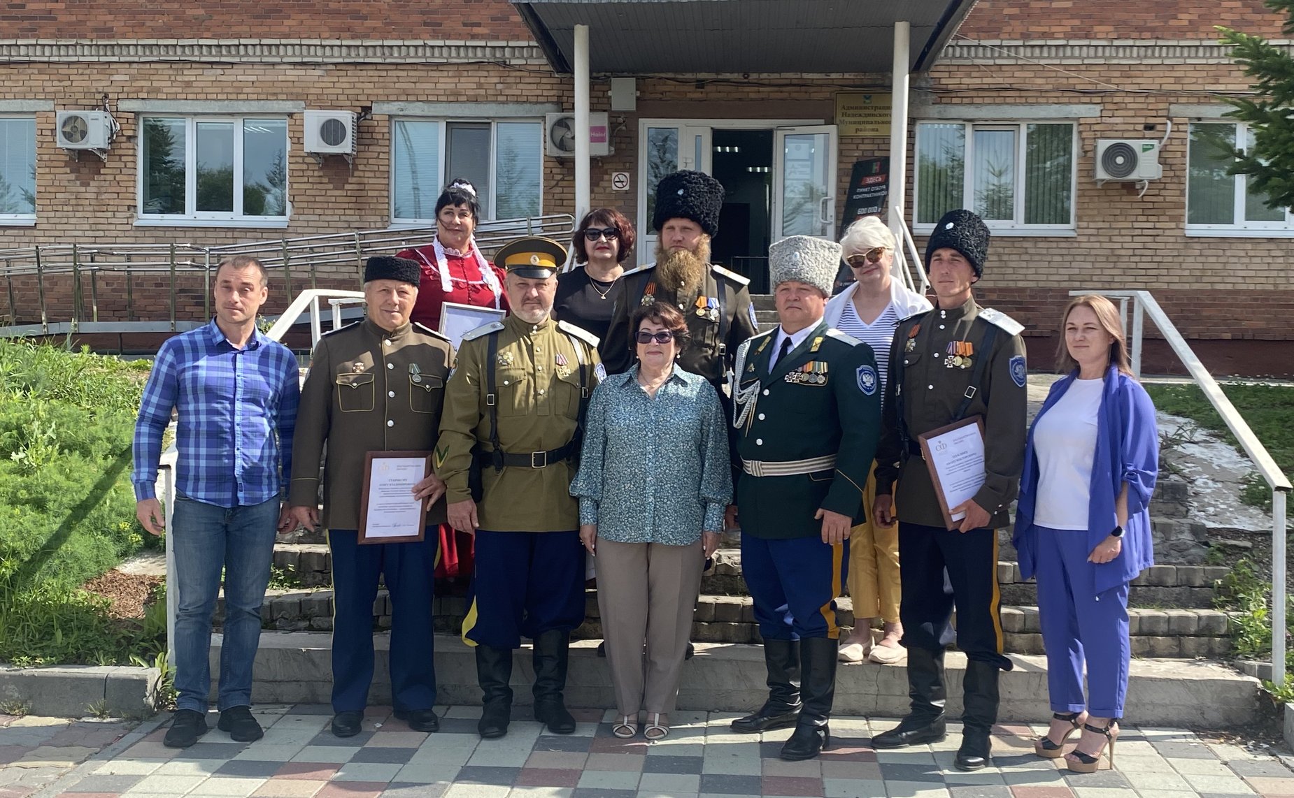 Людмила Талабаева встретилась с казаками станичного казачьего общества «Станица Аркуда» в Приморском крае
