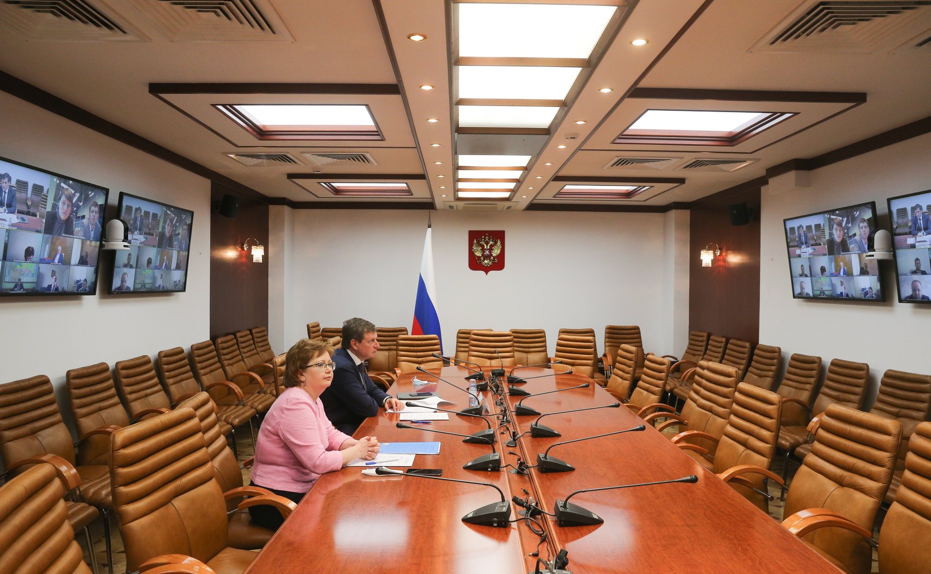 «Круглый стол» Комитета СФ по бюджету и финансовым рынкам