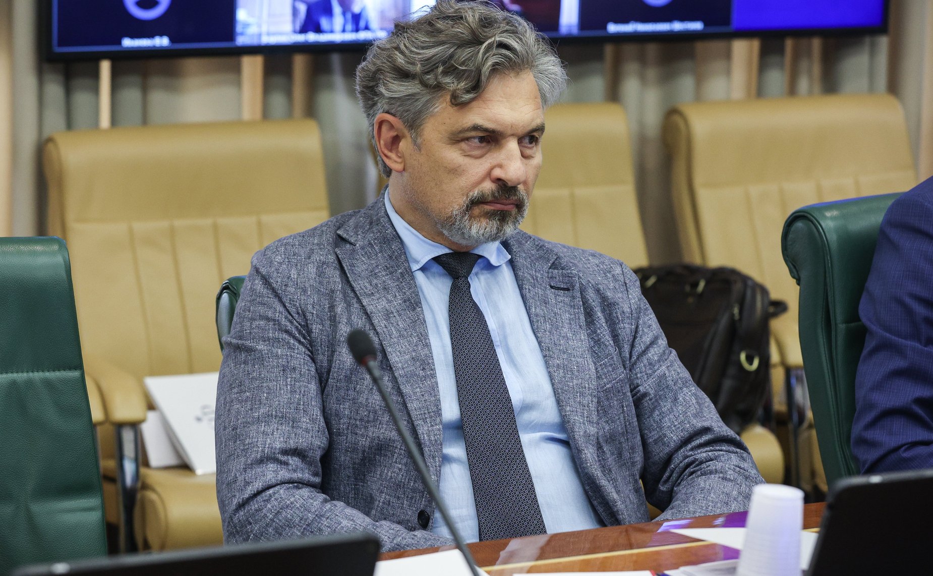 Круглый стол Комитета Совета Федерации по конституционному законодательству и государственному строительству на тему «Проблемы качества оказания юридических услуг: квалифицированное юридическое представительство и адвокатура. Пути взаимодействия»