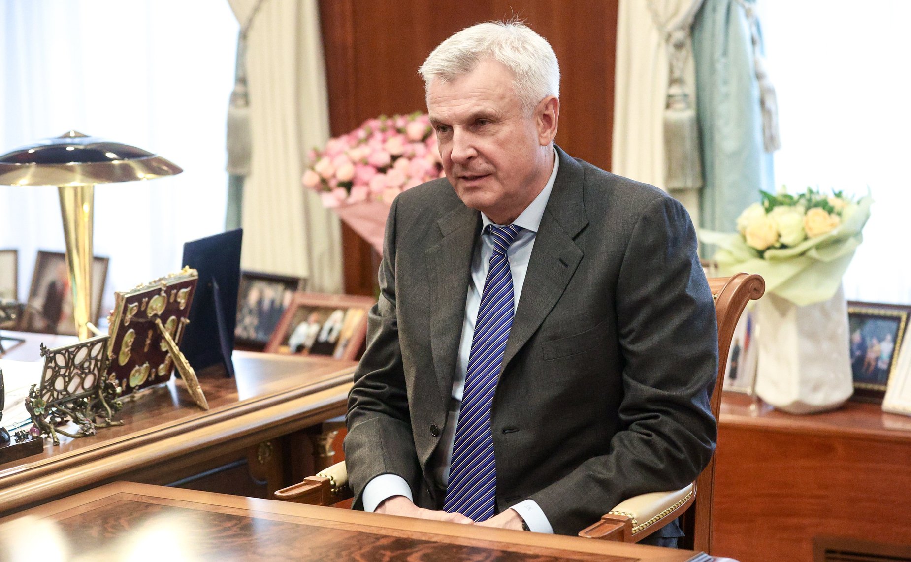 Валентина Матвиенко провела встречу с губернатором Магаданской области Сергеем Носовым