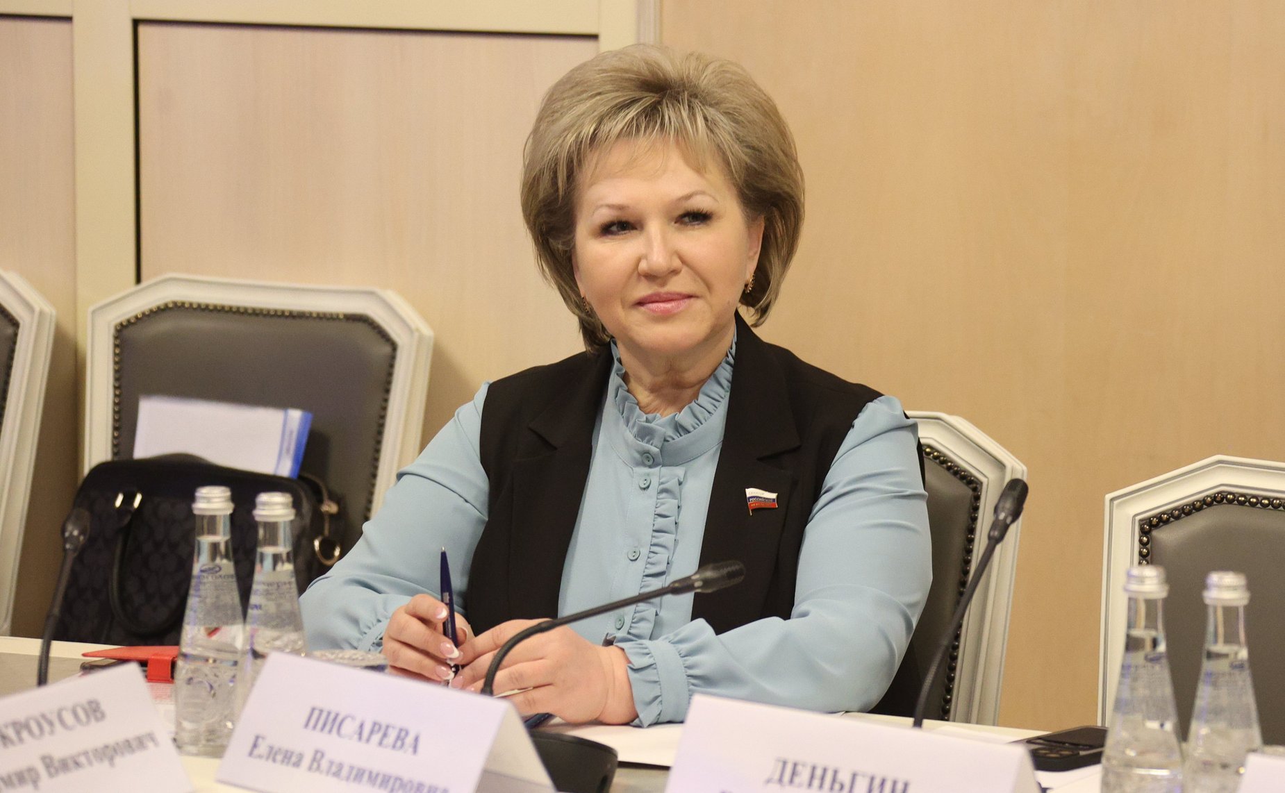 Елена Писарева