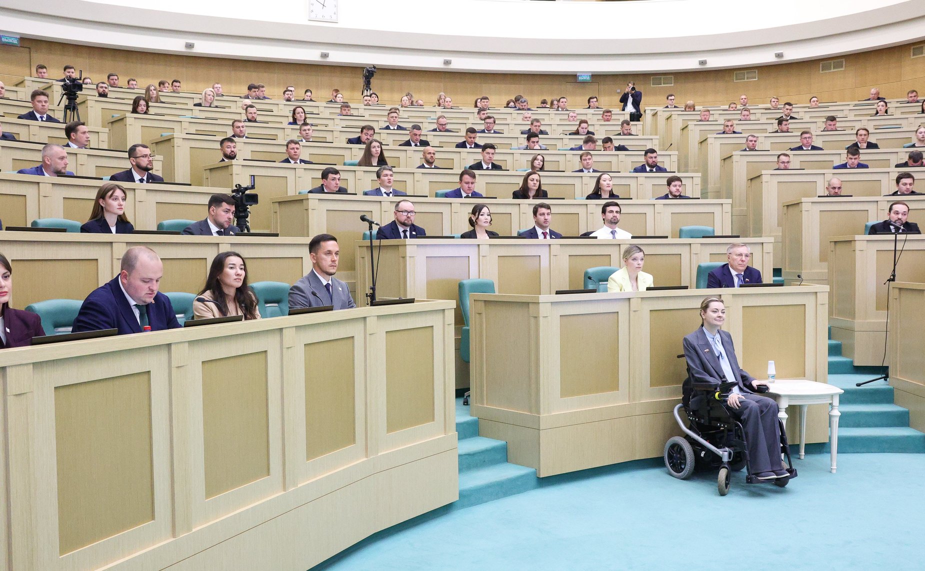 Заседание Палаты молодых законодателей при Совете Федерации