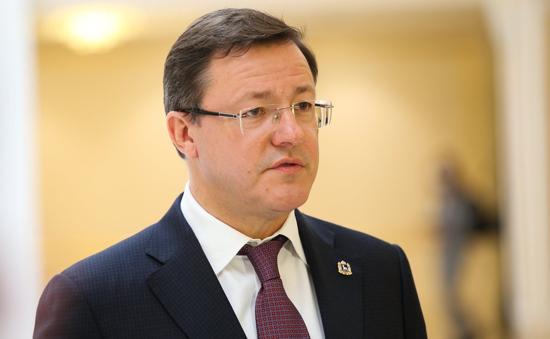 Дмитрий Азаров