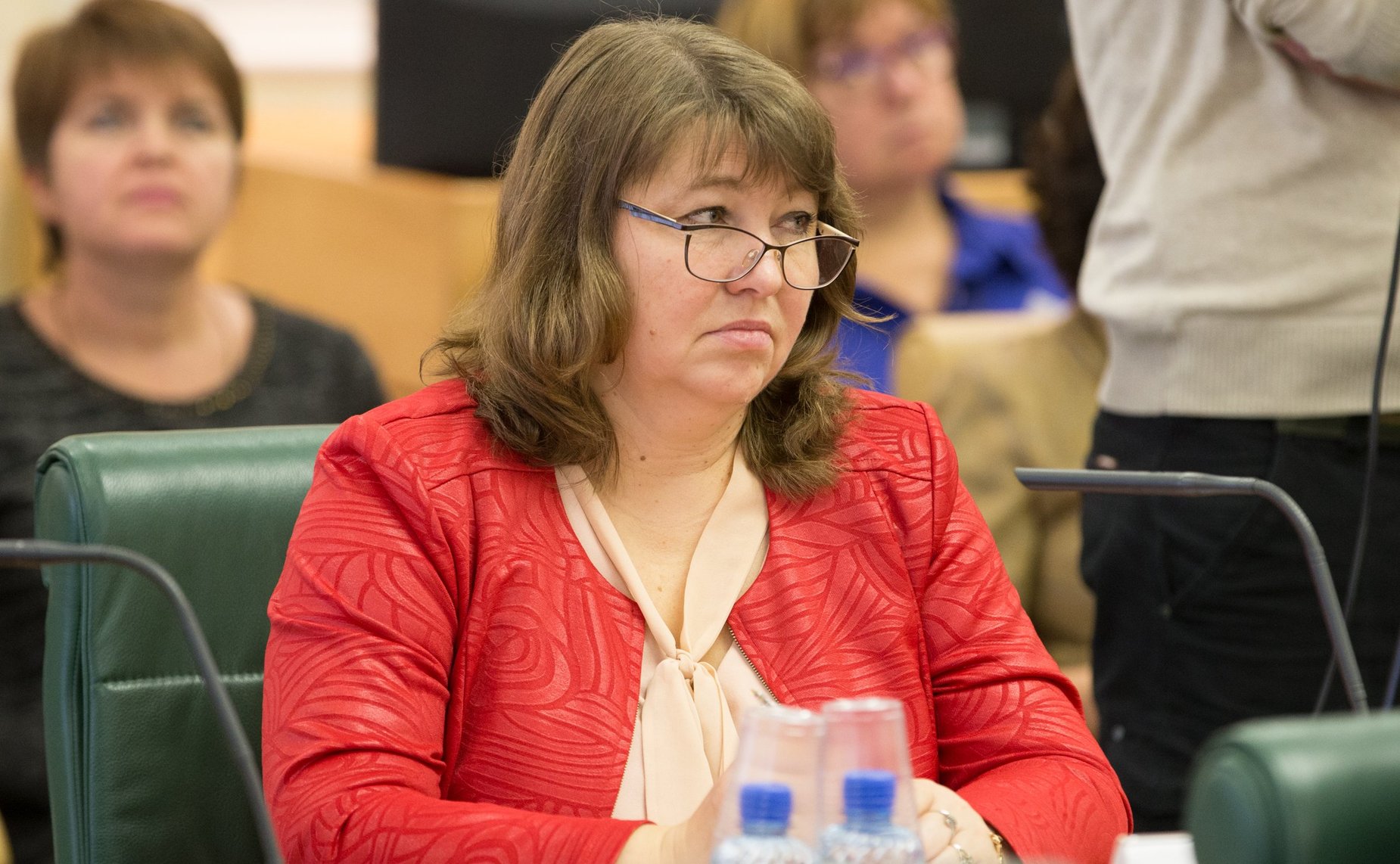 Парламентские слушания на тему «Совершенствование семейного законодательства в целях защиты семьи и традиционных семейных ценностей»