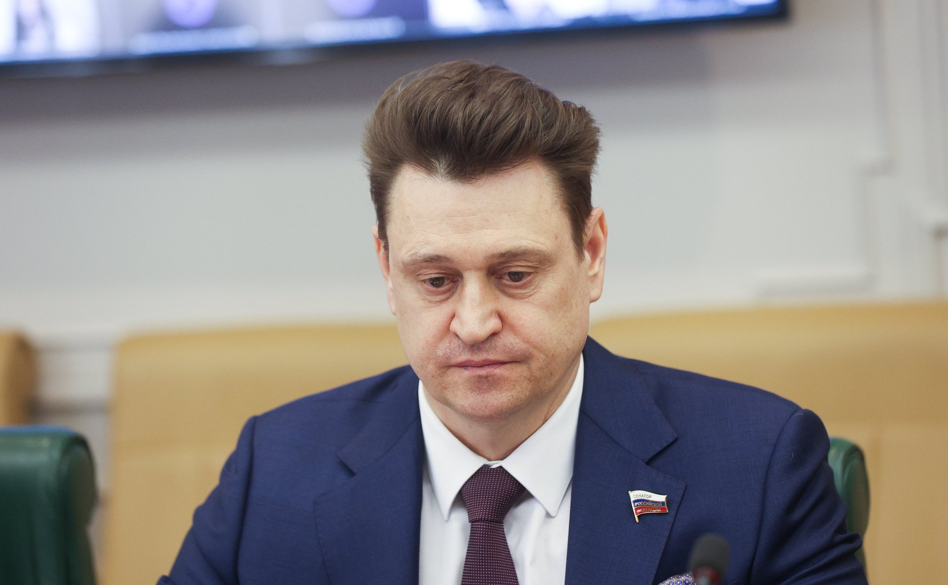 Олег Голов
