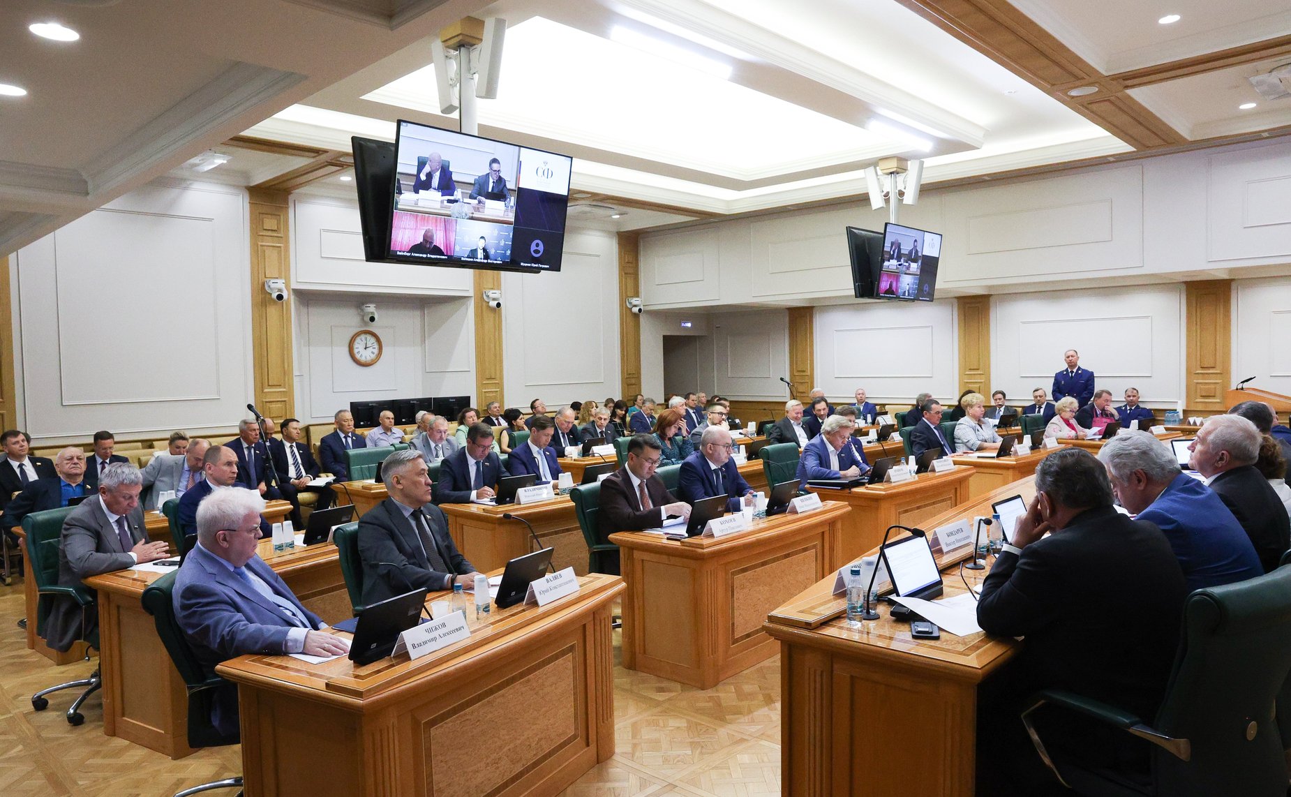 Совместное заседание Комитета СФ по конституционному законодательству и государственному строительству, Комитета СФ по обороне и безопасности и Комитета СФ по федеративному устройству, региональной политике, МСУ и делам Севера