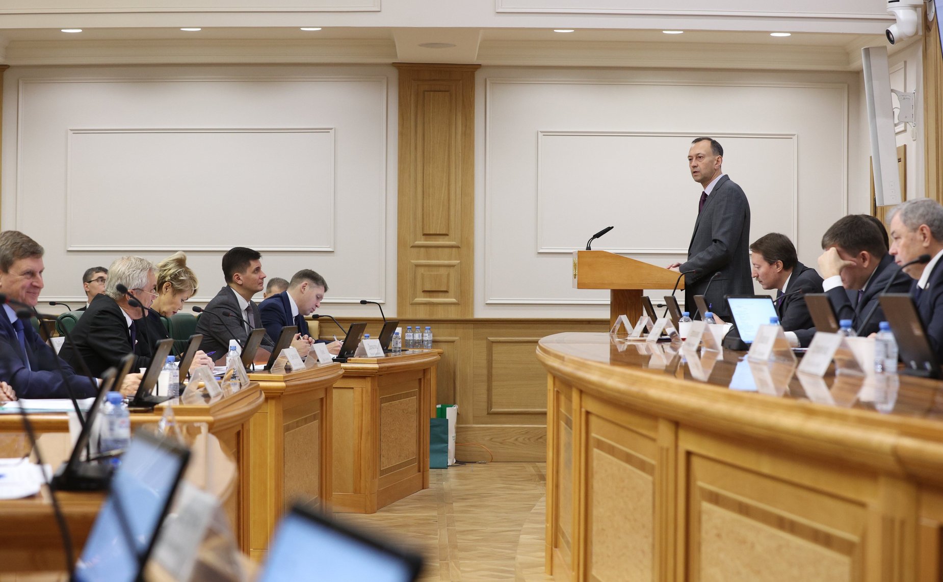 Заседание Комитета СФ по бюджету и финансовым рынкам