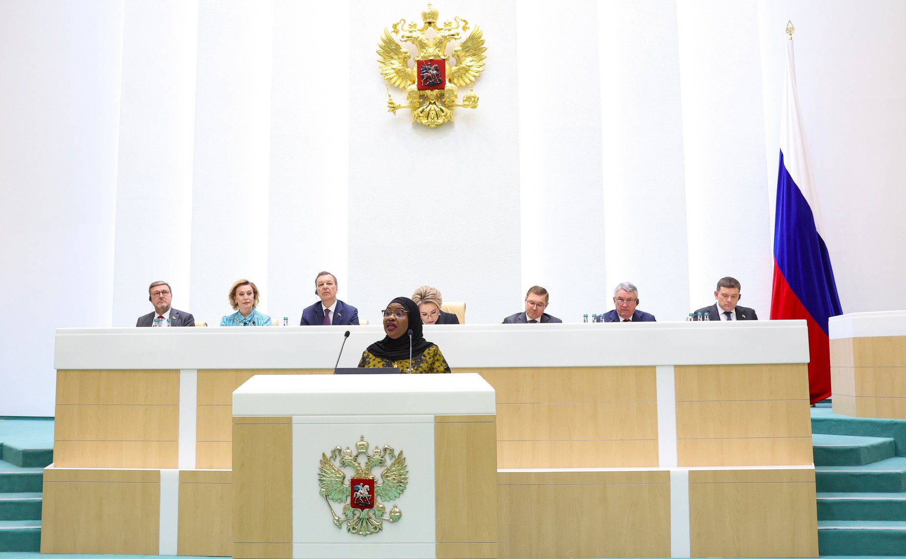 Председатель Ассамблеи Республики Мозамбик Маргарида Адамужи Талапа